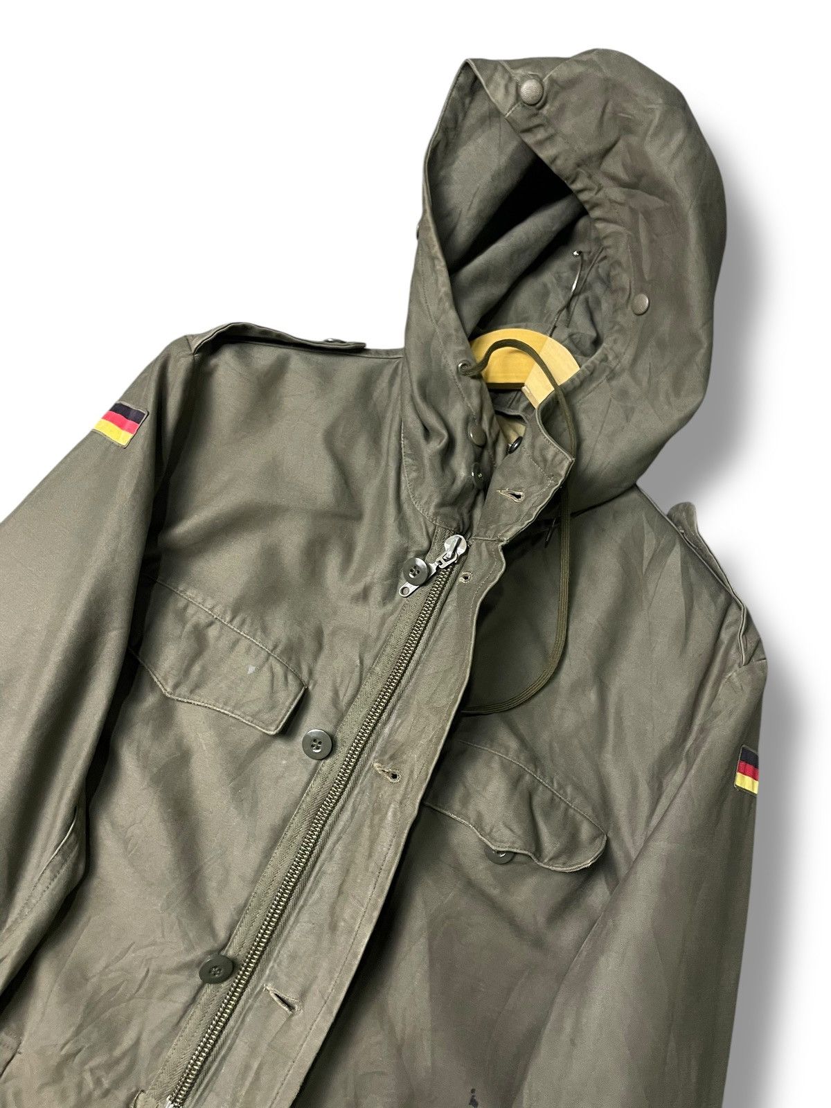 Japanese Brand × Vintage Vintage Germany Army Hooded Jacket (102) Size US S / EU 44-46 / 1 - 8 Thumbnail