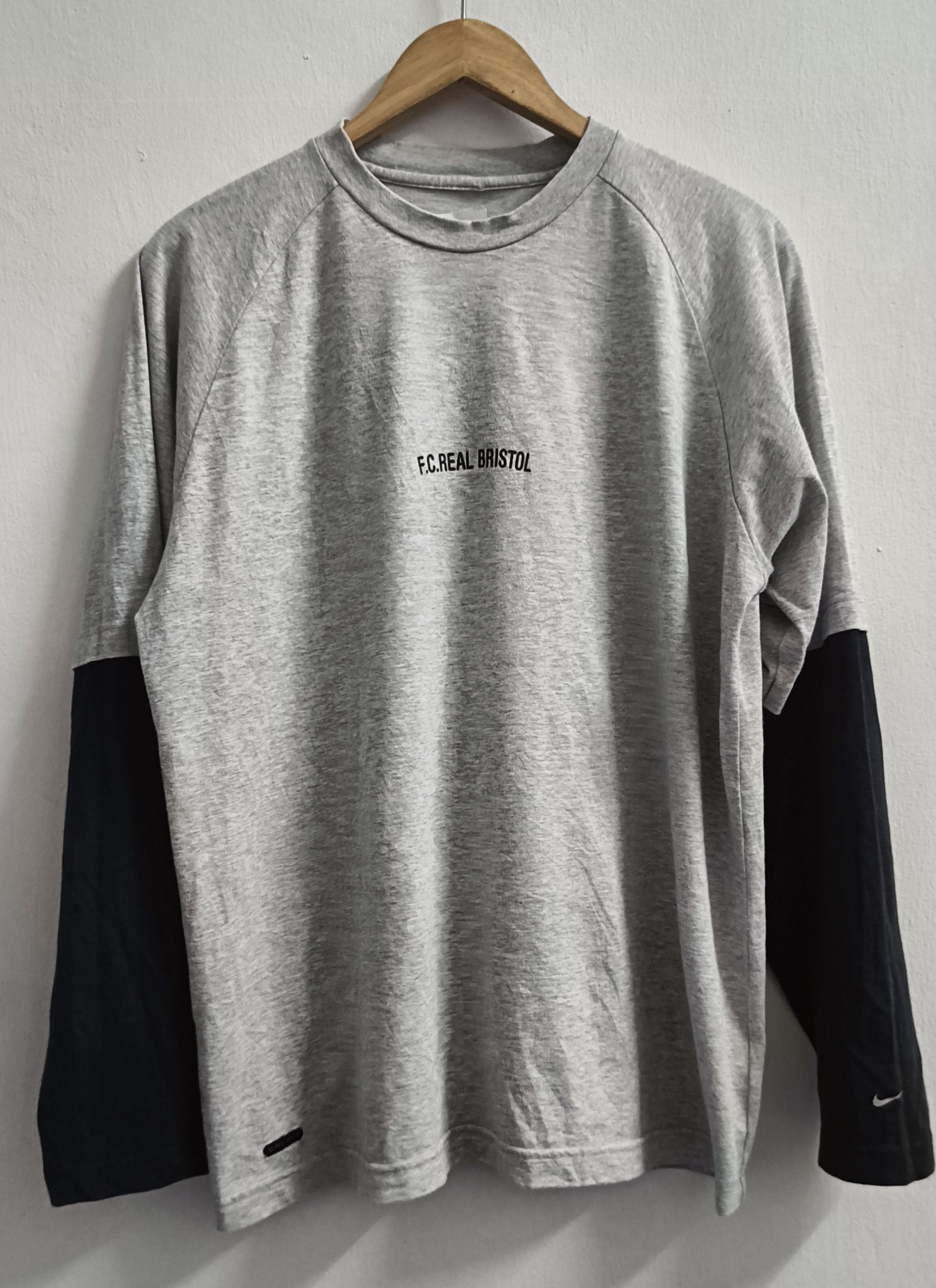F.C.R.B 🔥🔥 Rare Vintage FC Real Bristol Long Sleeve Tee Size US M / EU 48-50 / 2 - 1 Thumbnail
