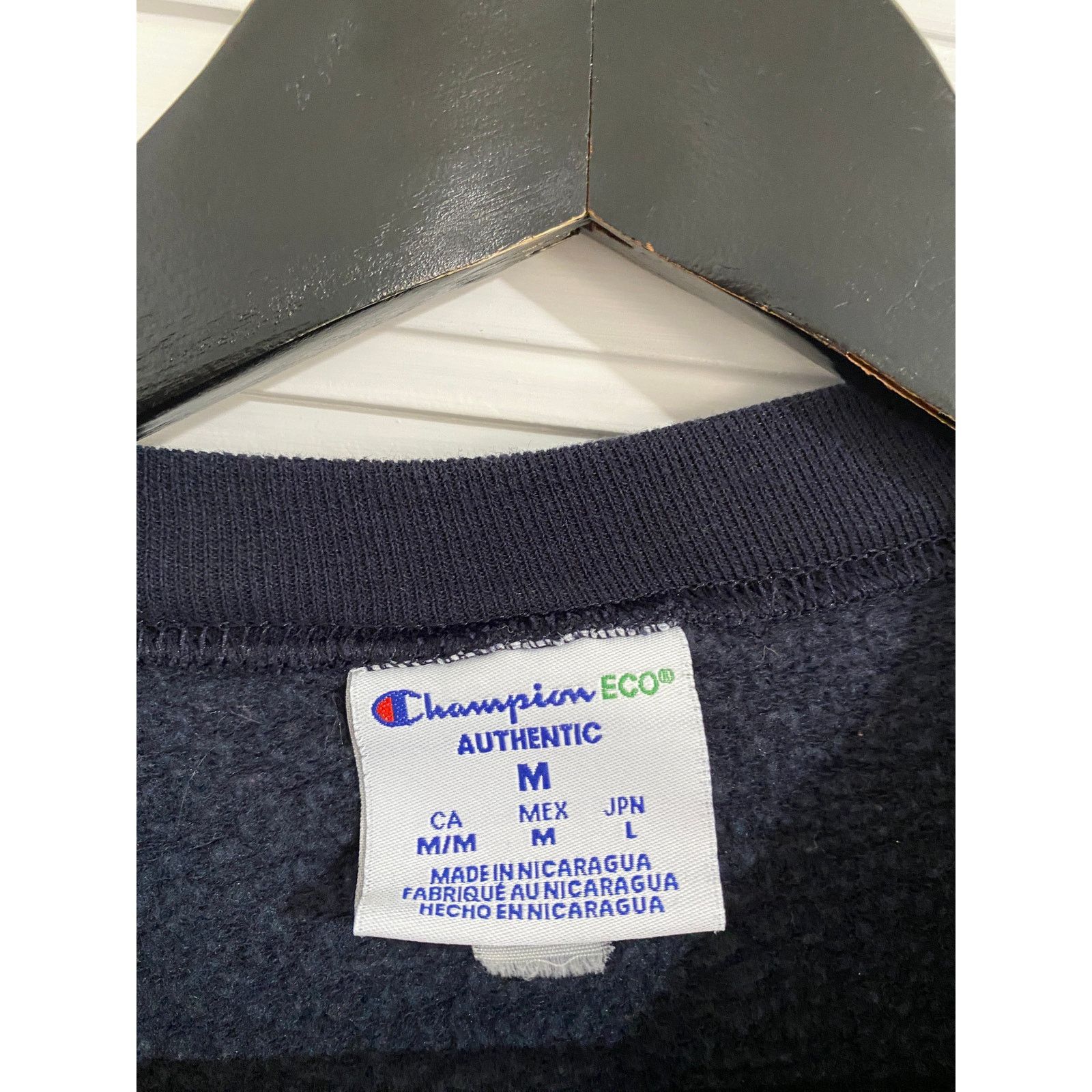 Champion University of Wisconsin Eau Claire Christmas Crewneck Size M Size US M / EU 48-50 / 2 - 4 Thumbnail