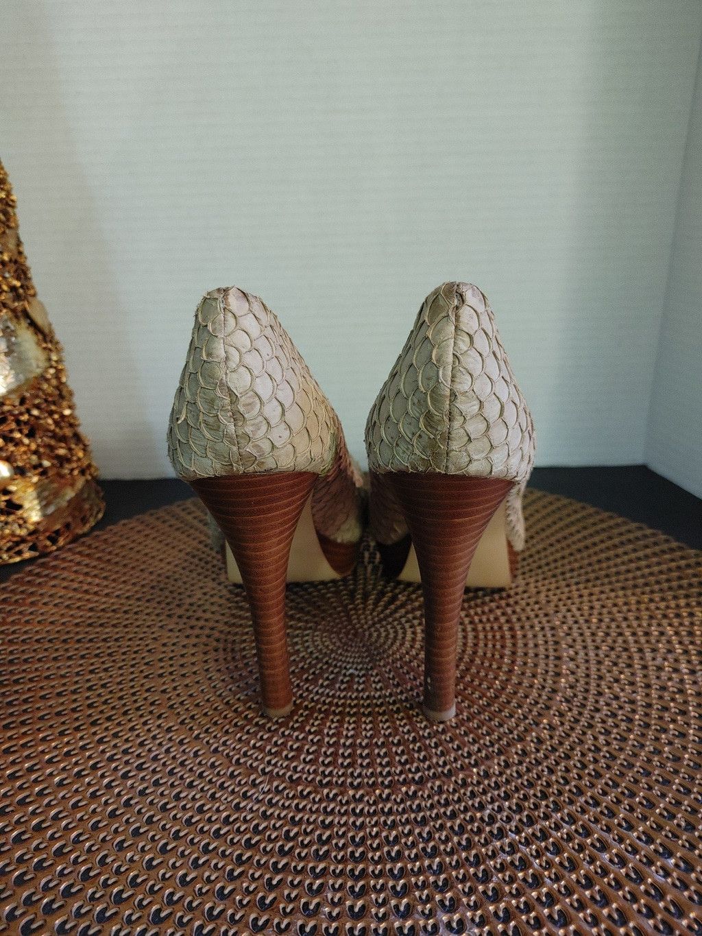 Calvin Klein Calvin Klein Kindle Heels Size 7.5M Size US 7.5 / IT 37.5 - 4 Thumbnail