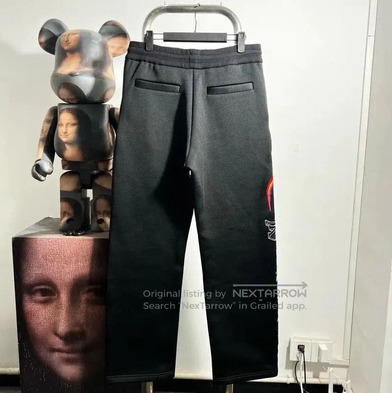 Louis Vuitton Louis Vuitton Black Casual Pants for Men . Size US 26 / EU 42 - 2 Thumbnail