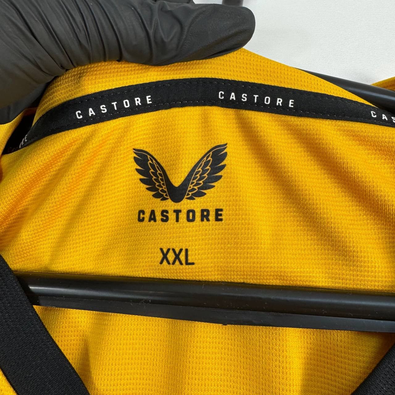 Castore Castore Wolverhampton Wanderers Home 2022/23 Shirt Size XXL Size US XXL / EU 58 / 5 - 3 Thumbnail