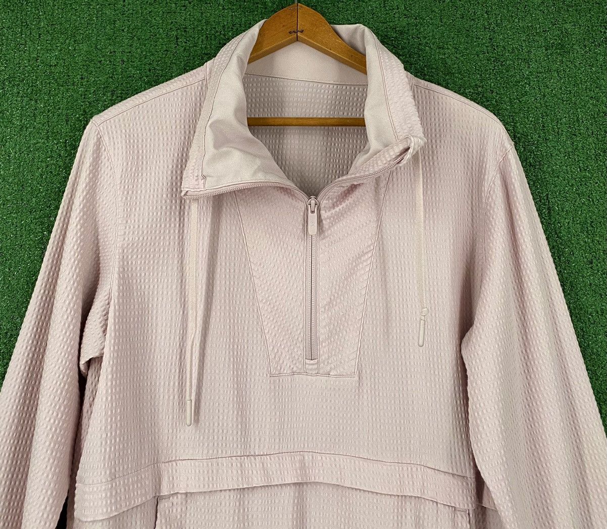 Lululemon Lululemon Pack Light Dusty Rose Packable Jacket Women’s 10 Size L / US 10 / IT 46 - 2 Thumbnail