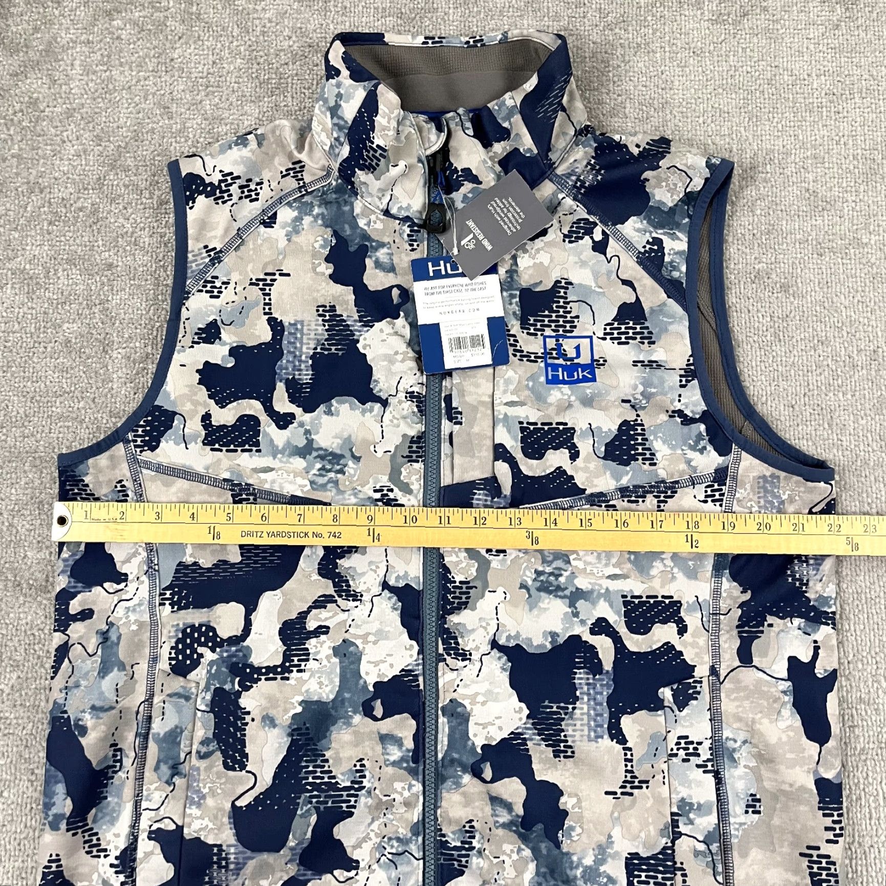 Vintage HUK Vest Mens Medium Icon x Soft Shell Camo Blue Brown Fishing Performance NEW Jacket) Size US M / EU 48-50 / 2 - 6 Thumbnail
