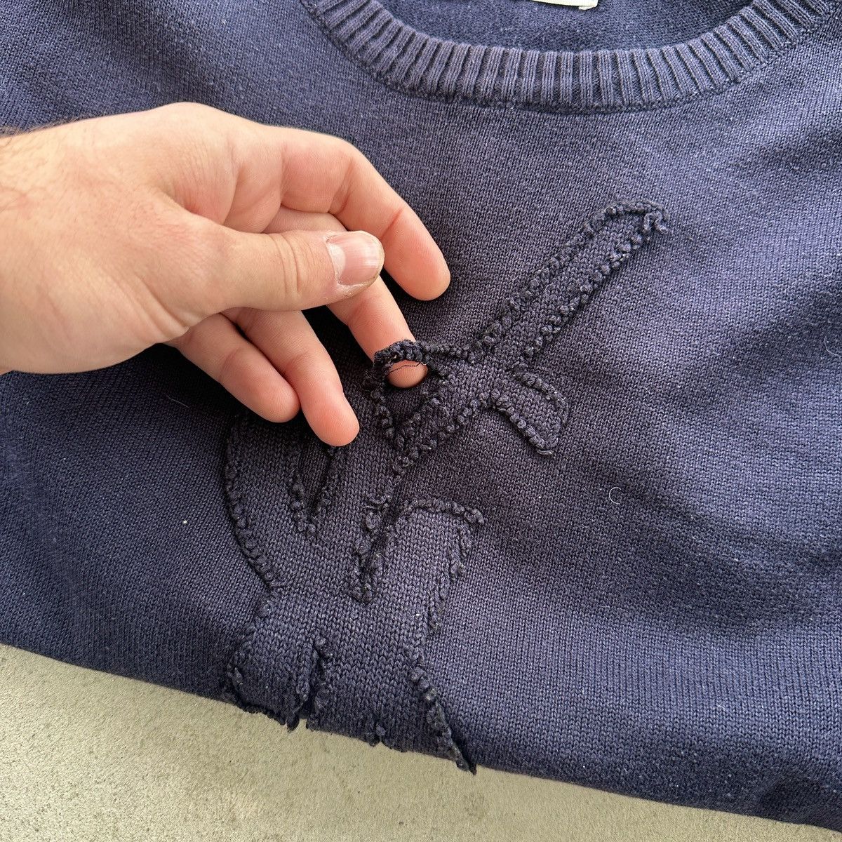 Yves Saint Laurent Vintage Yves Saint Laurent Sweater Embroidered Logo Blue M Size M / US 6-8 / IT 42-44 - 7 Thumbnail