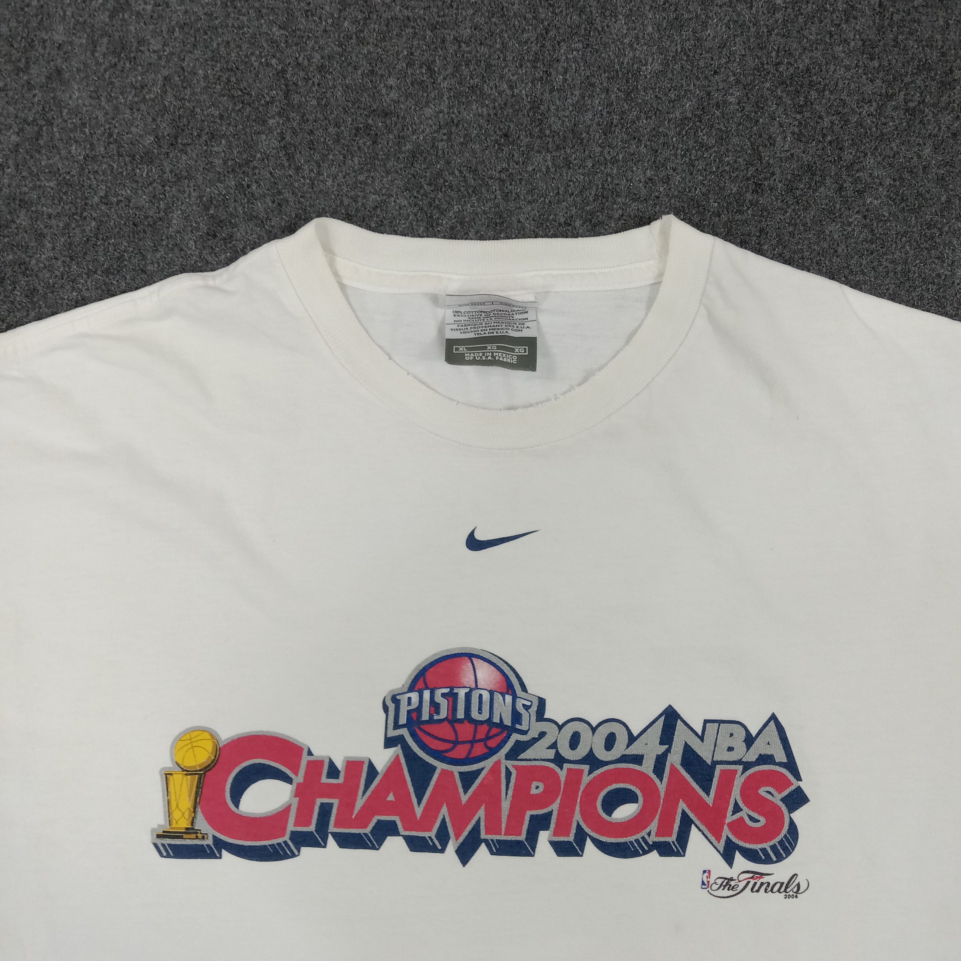 NBA × Nike × Vintage Nike Piston 2004 NBA Champion Basketball Team Tshirt Size US XXL / EU 58 / 5 - 2 Thumbnail