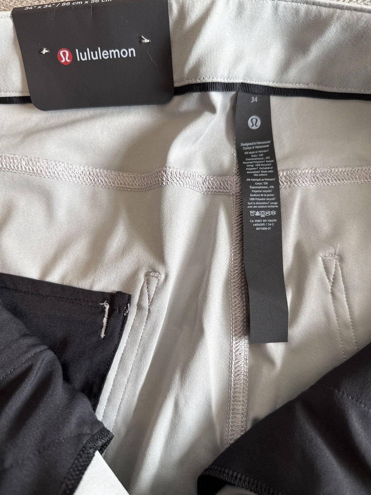 Lululemon NWT Lululemon ABC Classic Fit 5pkt Pant 34L Warpstreme Size US 34 / EU 50 - 2 Thumbnail