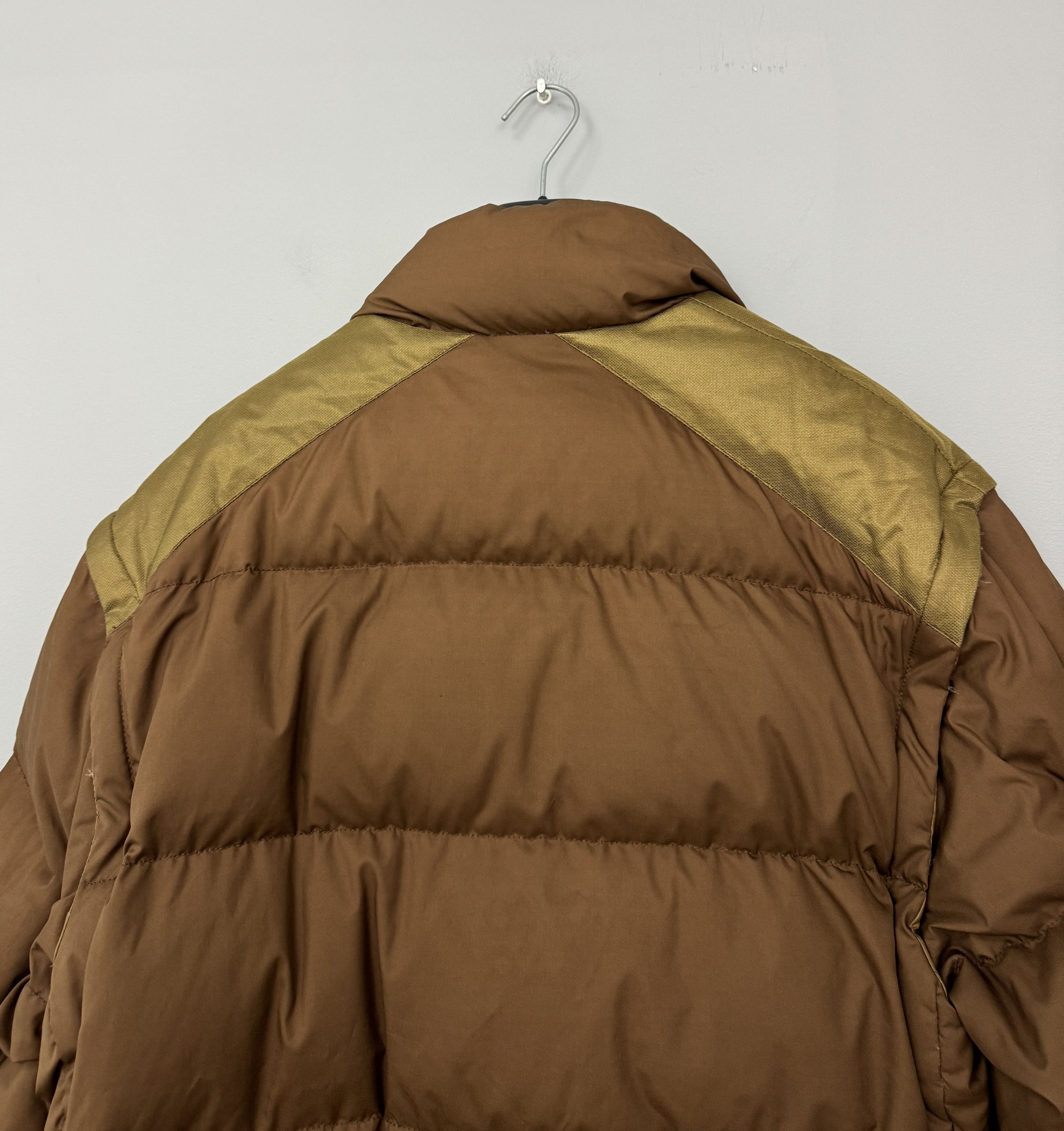 Moncler 80s 90s Moncler Grenoble Down Jacket Puffer Vest Brown Sz 3 Size US M / EU 48-50 / 2 - 13 Thumbnail