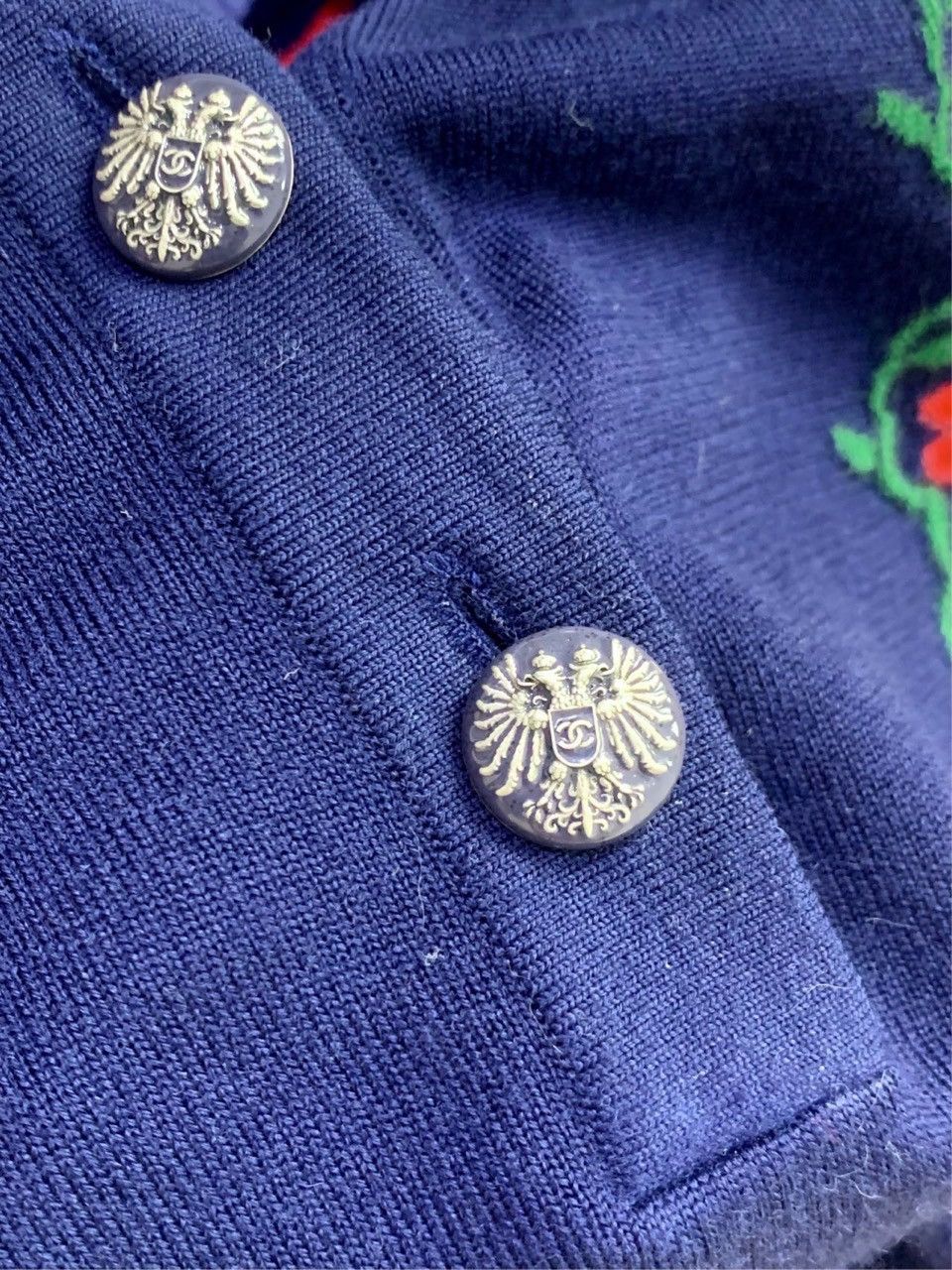 Chanel Chanel Navy Blue Wool Floral Turtleneck Knit Sweater K26WX Size XXS / US 00 / IT 34 - 5 Thumbnail
