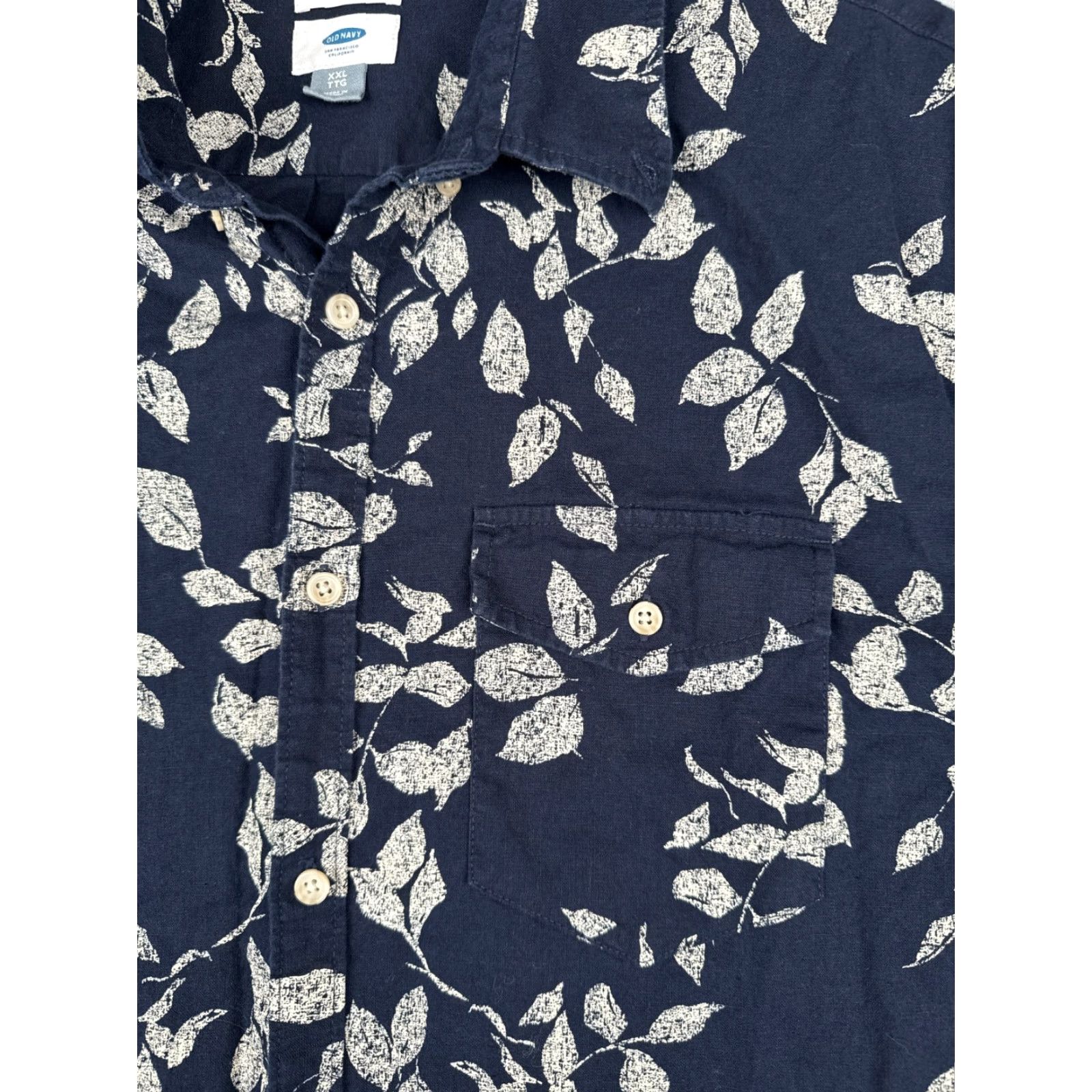 Old Navy VINTAGE Old Navy Shirt Mens 2XL Blue Floral Hawaiian Short Sleeve Linen Blend Shirt (Adult Regular) Men's Hawaiian Shirt 2XL Blue Floral Size US XXL / EU 58 / 5 - 6 Thumbnail