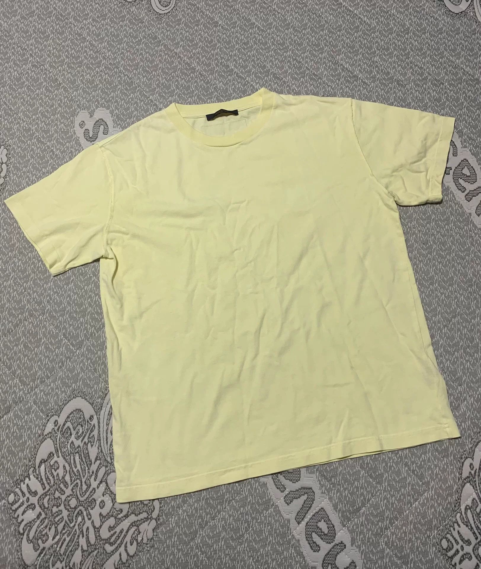 Louis Vuitton Louis Vuitton Logo Short Sleeve T-Shirt Size US L / EU 52-54 / 3 - 1 Thumbnail