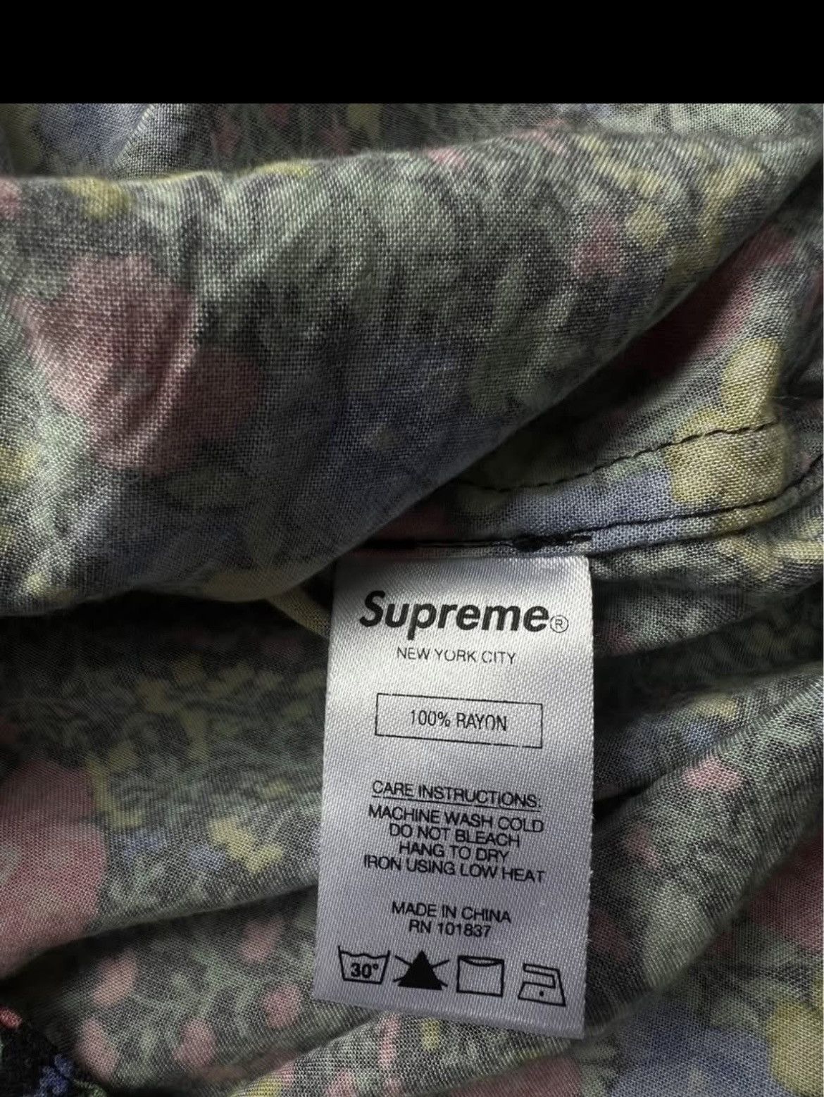 Supreme Mini Floral Rayon Shirt Size US L / EU 52-54 / 3 - 5 Thumbnail