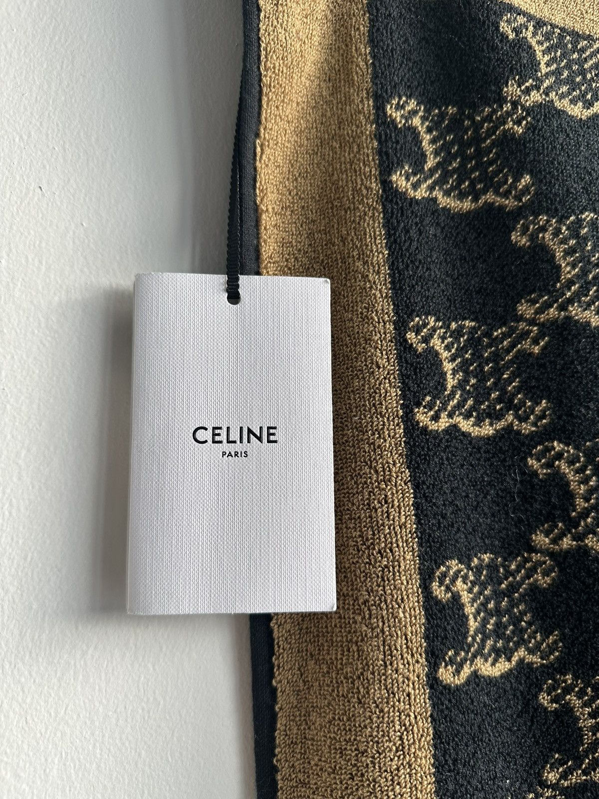Celine NWT Celine Triomphe Beach Towel Size ONE SIZE - 3 Thumbnail