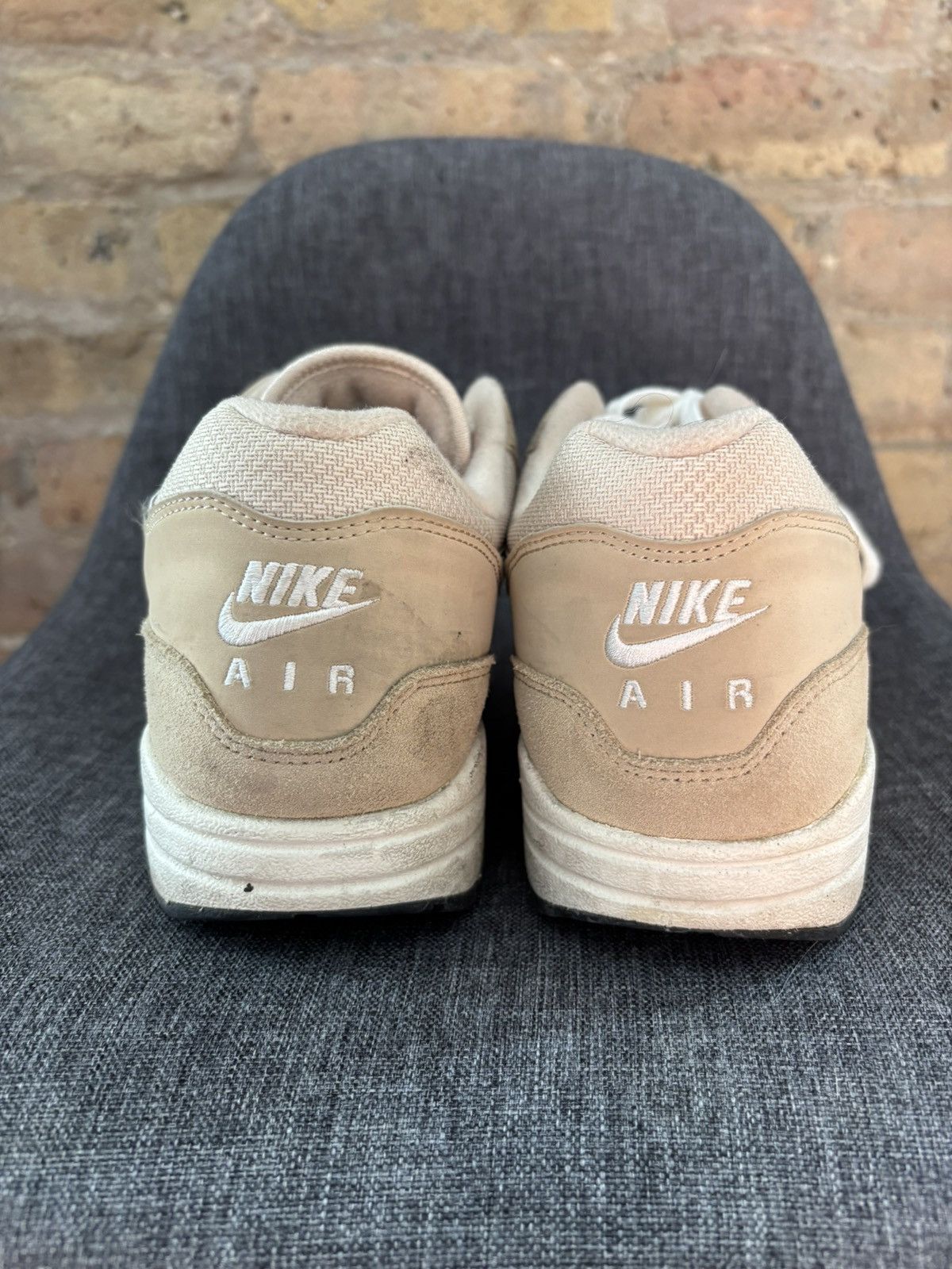Nike Nike Air Max 1 - Beige Size US 9.5 / EU 42-43 - 6 Thumbnail