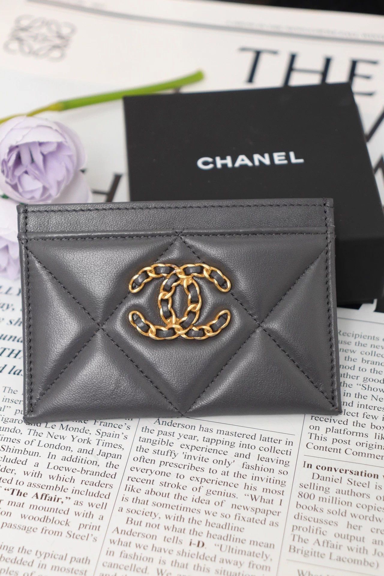Chanel 19bag Gray Sheepskin Card Holder 11x7.5cm No Acc