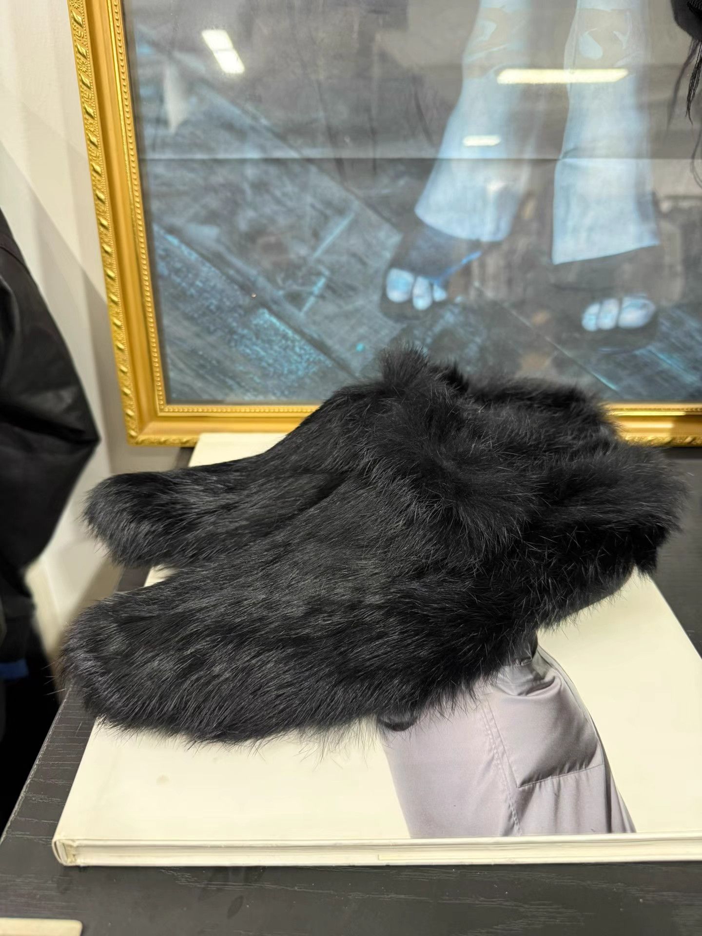Yohji Yamamoto yohji yamamoto 94AW Genuine Shearling Fur Slides K20 Size US 9 / IT 39 - 1 Thumbnail