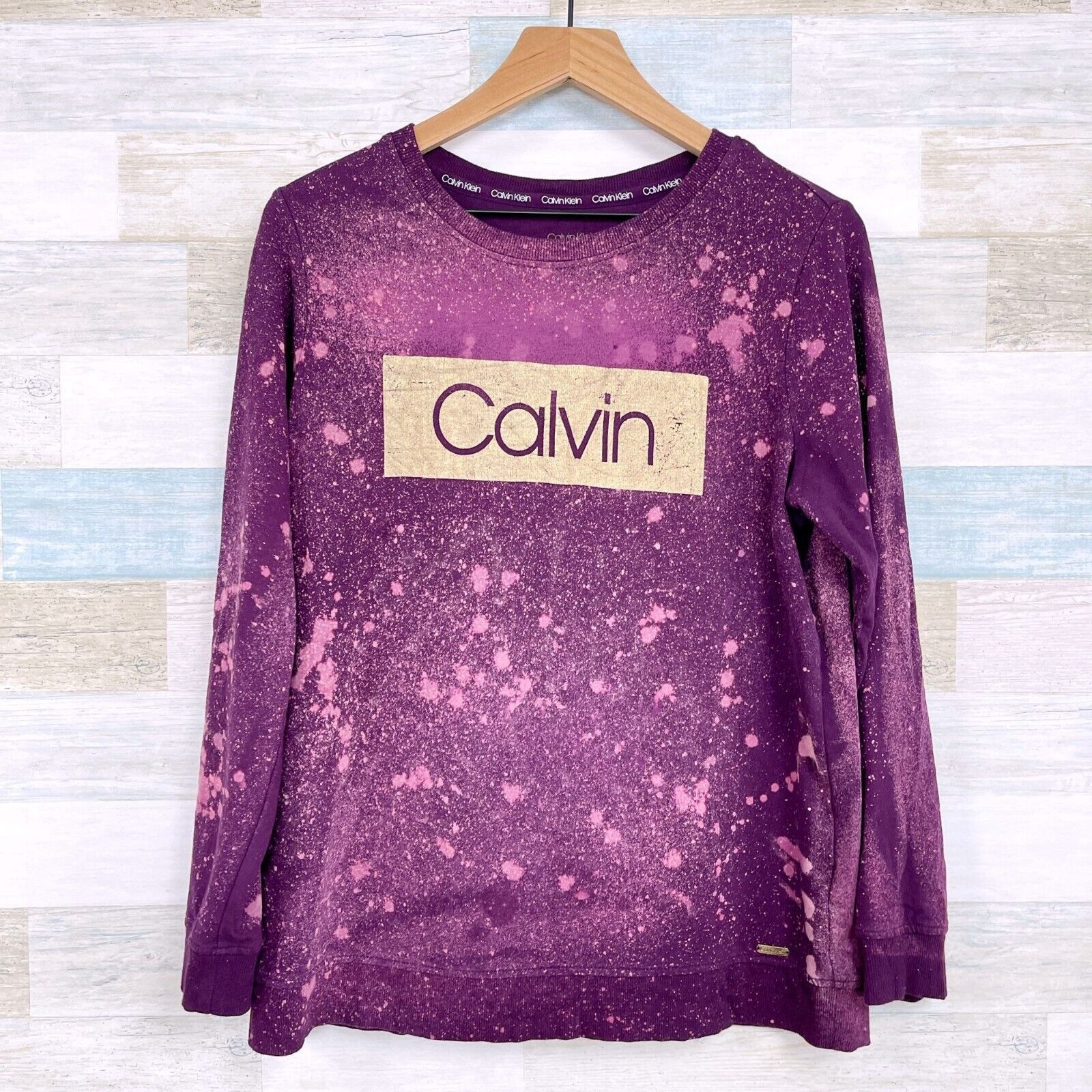 Calvin Klein Calvin Klein Spatter Sweatshirt Purple Gold Foil Womens M Size M / US 6-8 / IT 42-44 - 1 Thumbnail