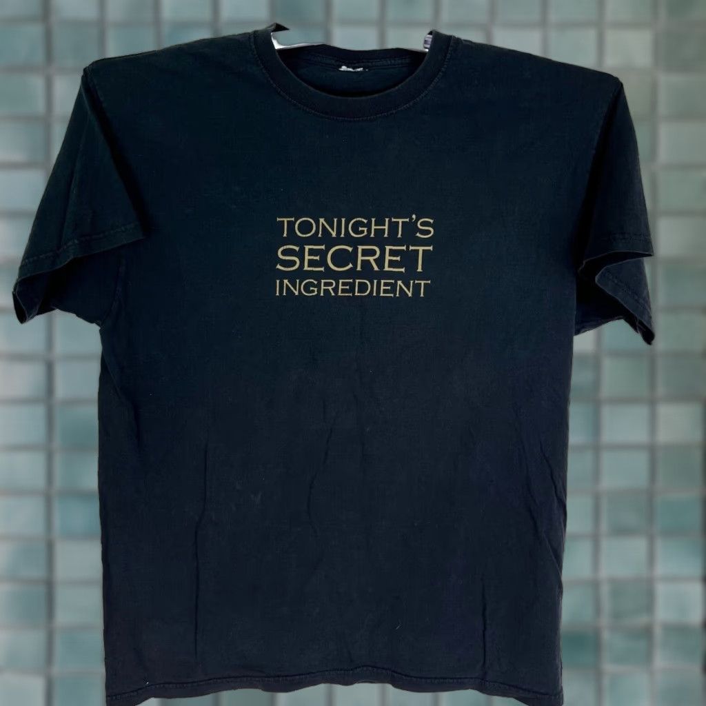 Vintage Licor 43 Tonight's Secret Ingredient T-Shirt Men L Black Graphic Print Music Beer 5 Seconds of Summer Mens Size US L / EU 52-54 / 3 - 1 Thumbnail