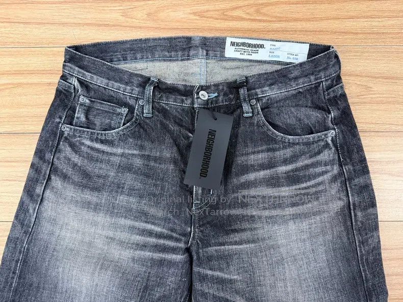 Neighborhood Neighborhood size L Jeans Size US 27 - 4 Thumbnail