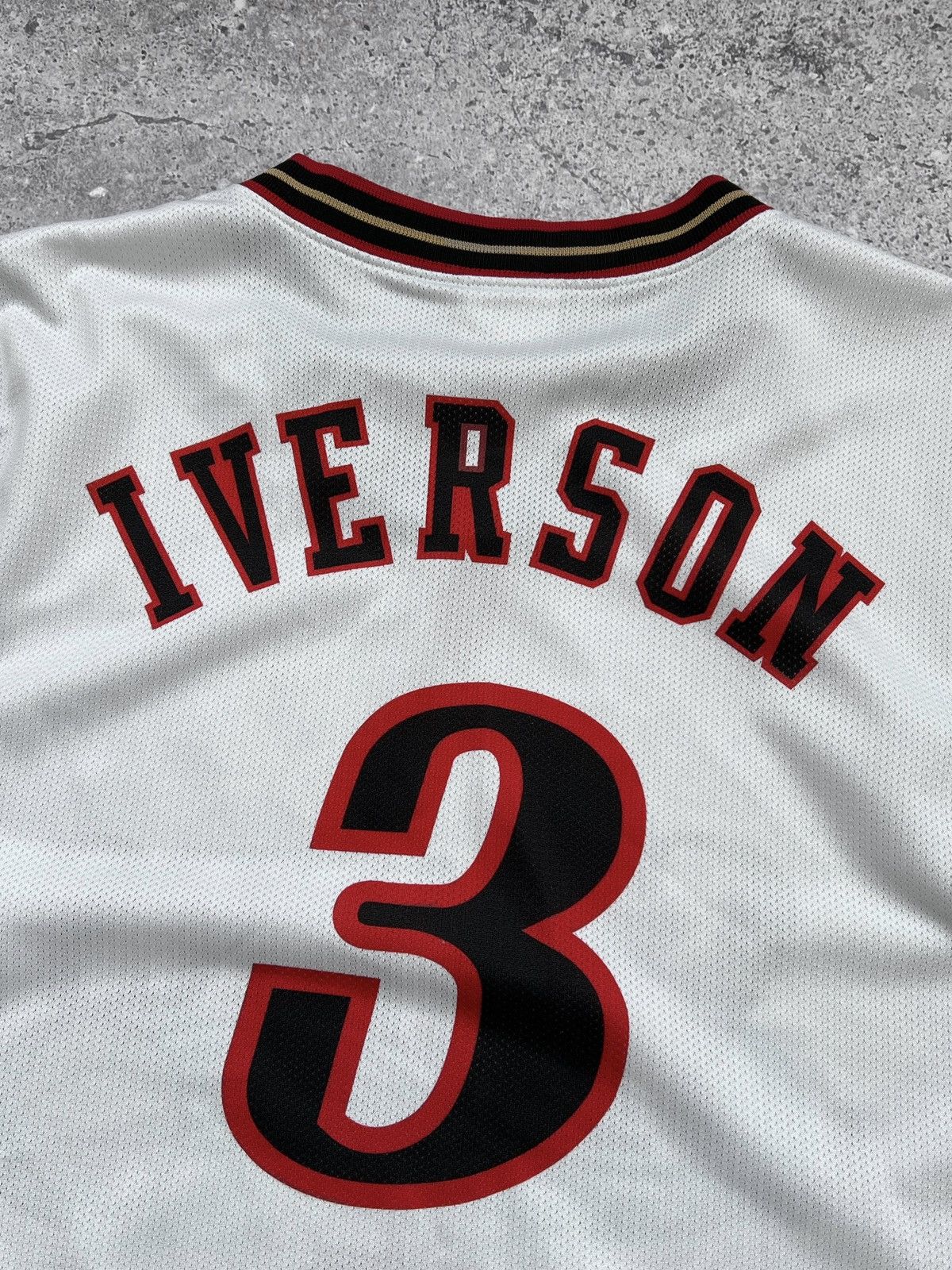 Champion × NBA × Vintage Vintage Allen Iverson Philadelphia 76ers Champion Jersey Size US XL / EU 56 / 4 - 4 Thumbnail
