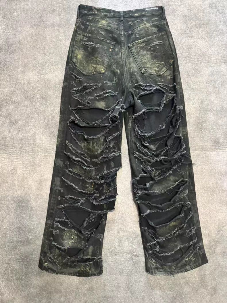 Balenciaga Balenciaga size XS Mud dyeing destroys jeans. Size US 27 - 2 Thumbnail
