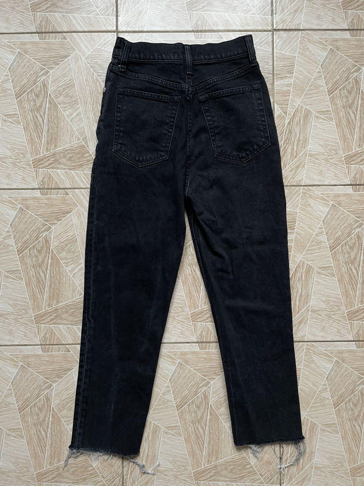 Helmut Lang Italy Helmug Lang Black Masc Hi Straight Cropped Denim Jeans Size 25" / US 0 / IT 36 - 2 Thumbnail