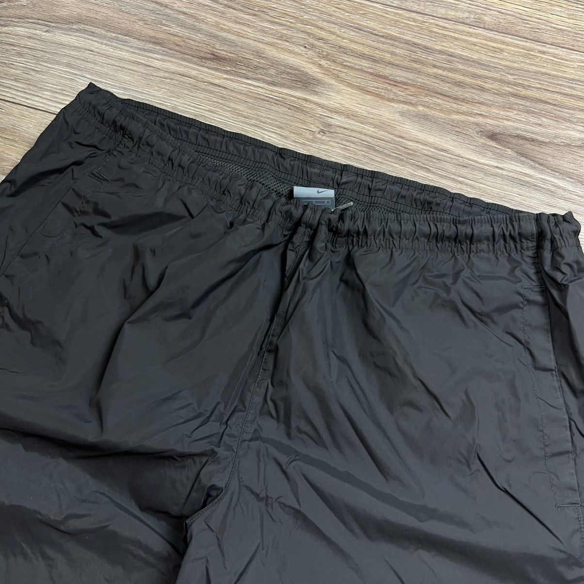 Nike 90s Nike Swoosh Vintage Y2K Gorpcore Parachute Sweatpants Size US 32 / EU 48 - 3 Thumbnail
