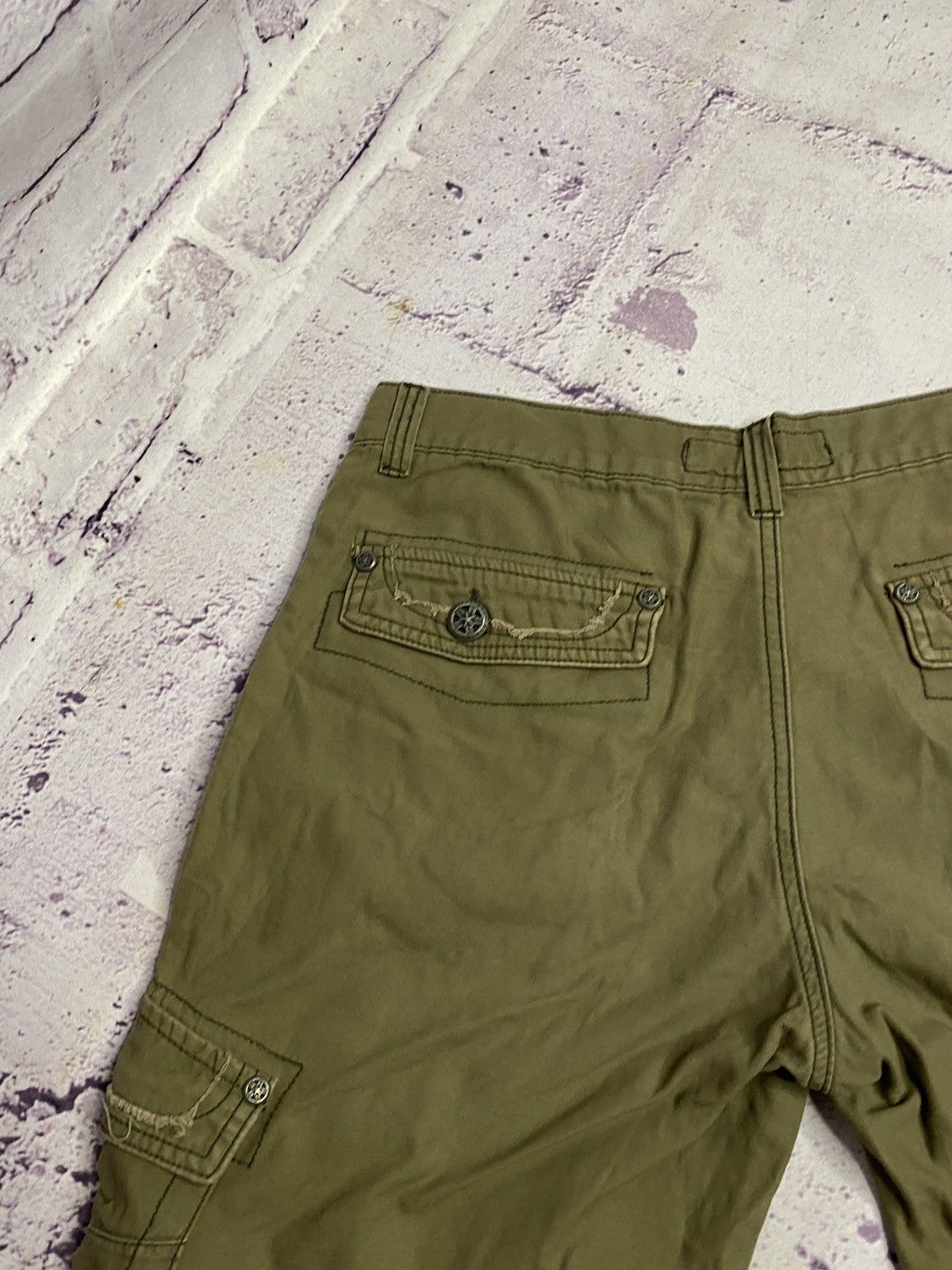 Dickies Men's vintage Cargo shorts Dickies tykes USA Size US 34 / EU 50 - 6 Thumbnail