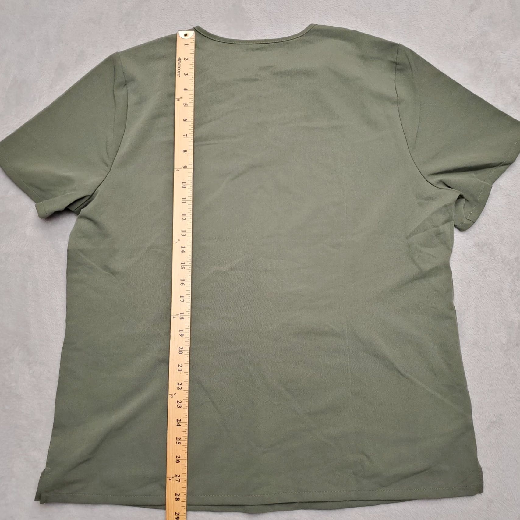 Vintage FIGS Scrub Top Women 2XL Green Technical Collection 3 Pocket 4 Way Stretch Adult Female Medical Shirt Size XXL / US 16-18 / IT 52-54 - 7 Thumbnail
