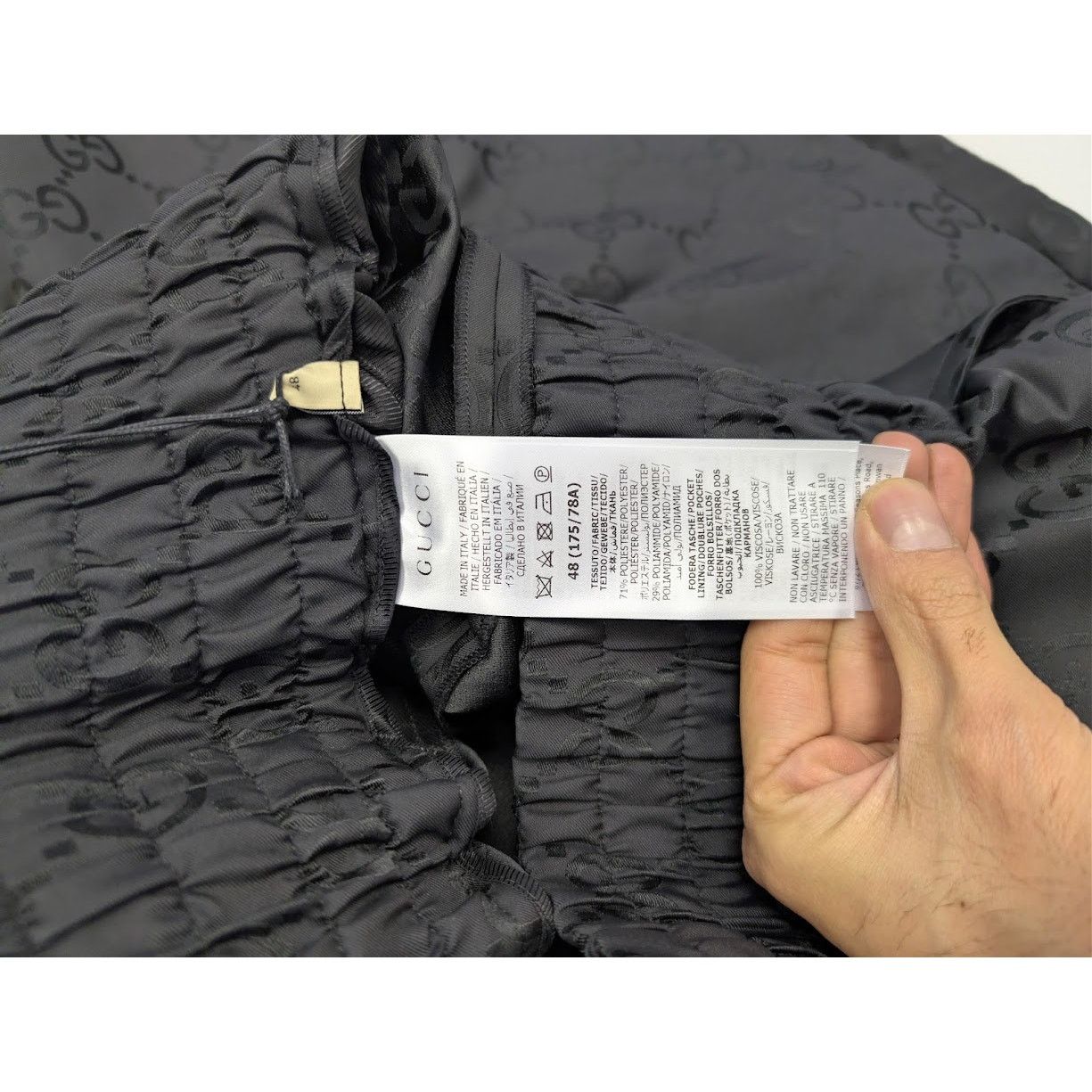 Gucci o1rshd1 Nylon Short Pant in Black/Green/Red Size US 32 / EU 48 - 16 Thumbnail