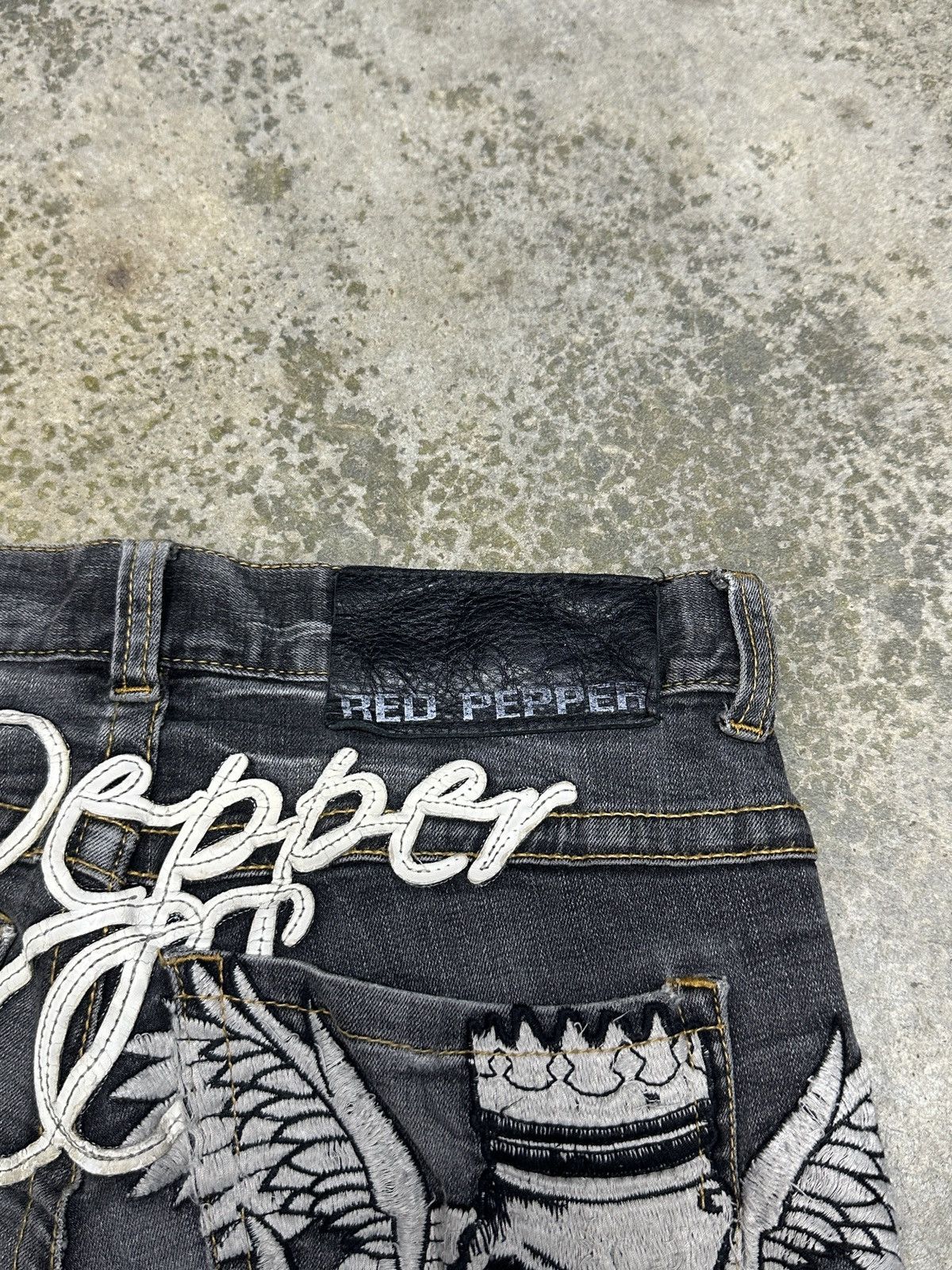 Ed Hardy × Japanese Brand Red Pepper distressed Denim Rare Design Size US 31 - 10 Thumbnail