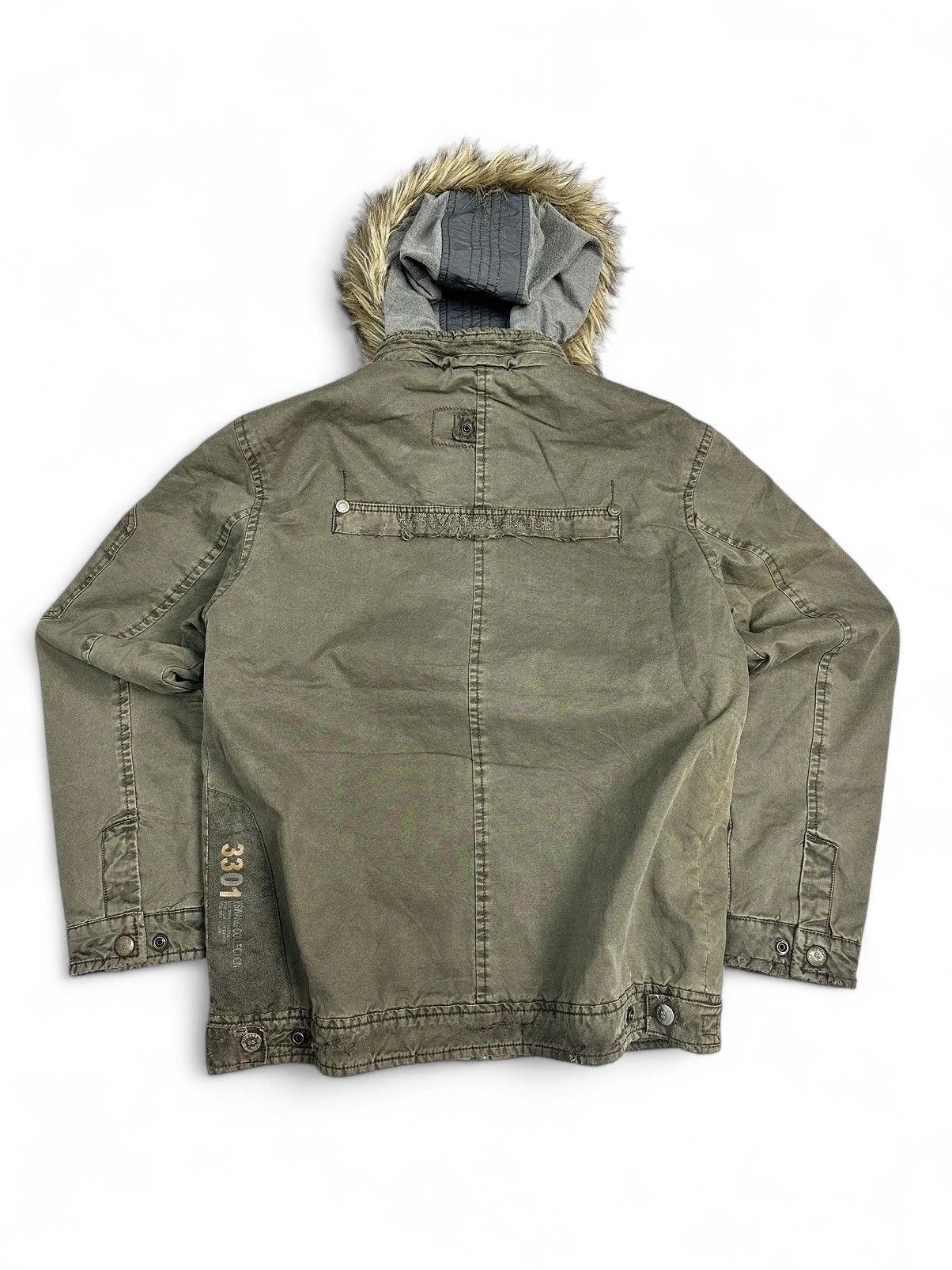 Le Grande Bleu (L.G.B.) Vintage Army Green Fur Hood Jacket Y2K faded Military Style Size US M / EU 48-50 / 2 - 13 Thumbnail