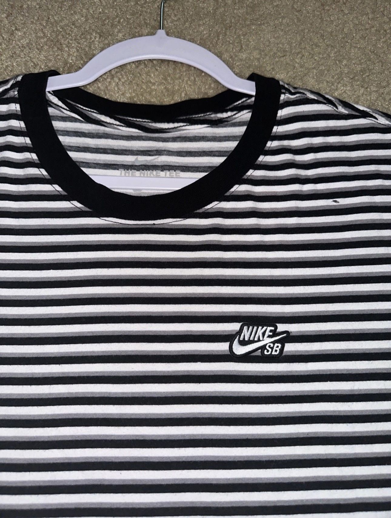 Nike Striped Nike T-shirt Size US XL / EU 56 / 4 - 2 Thumbnail