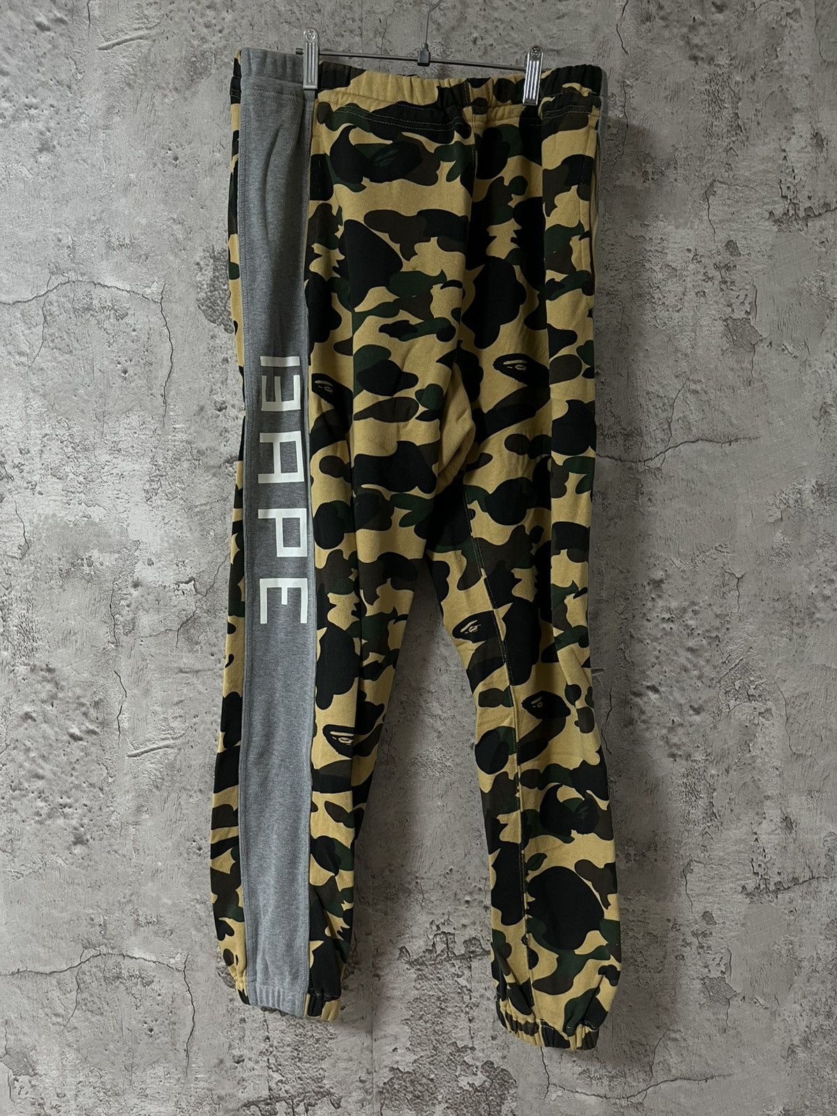 Bape Bape 2000's 1st Camo Training Pants Size US 31 - 1 Thumbnail