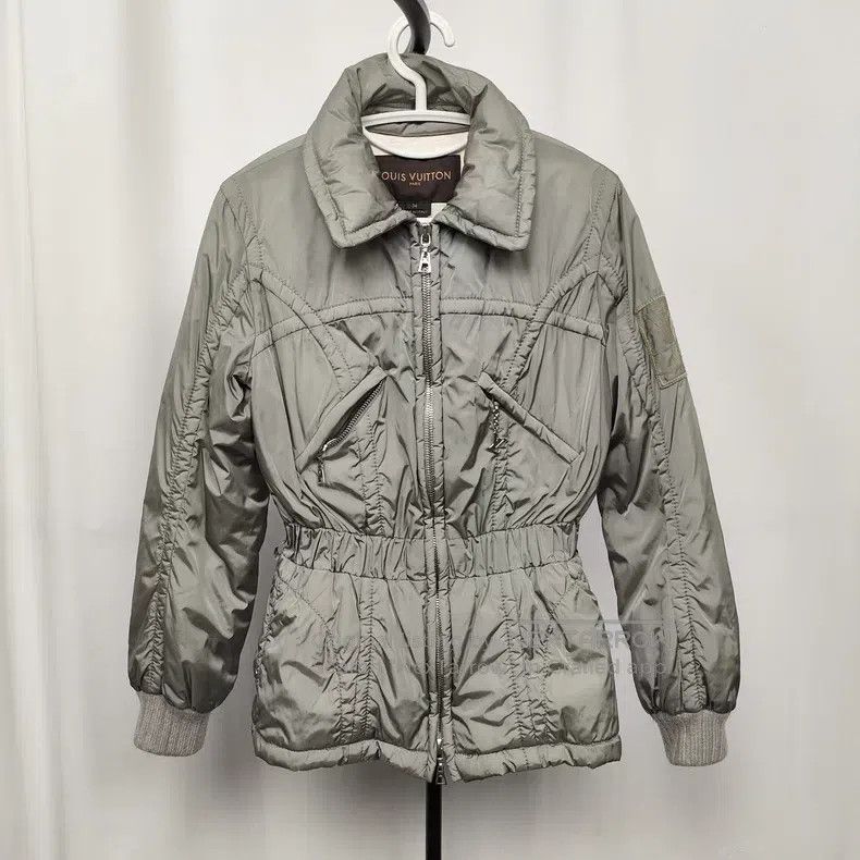 Louis Vuitton Louis Vuitton Down jacket Size XXS / US 00 / IT 34 - 1 Thumbnail