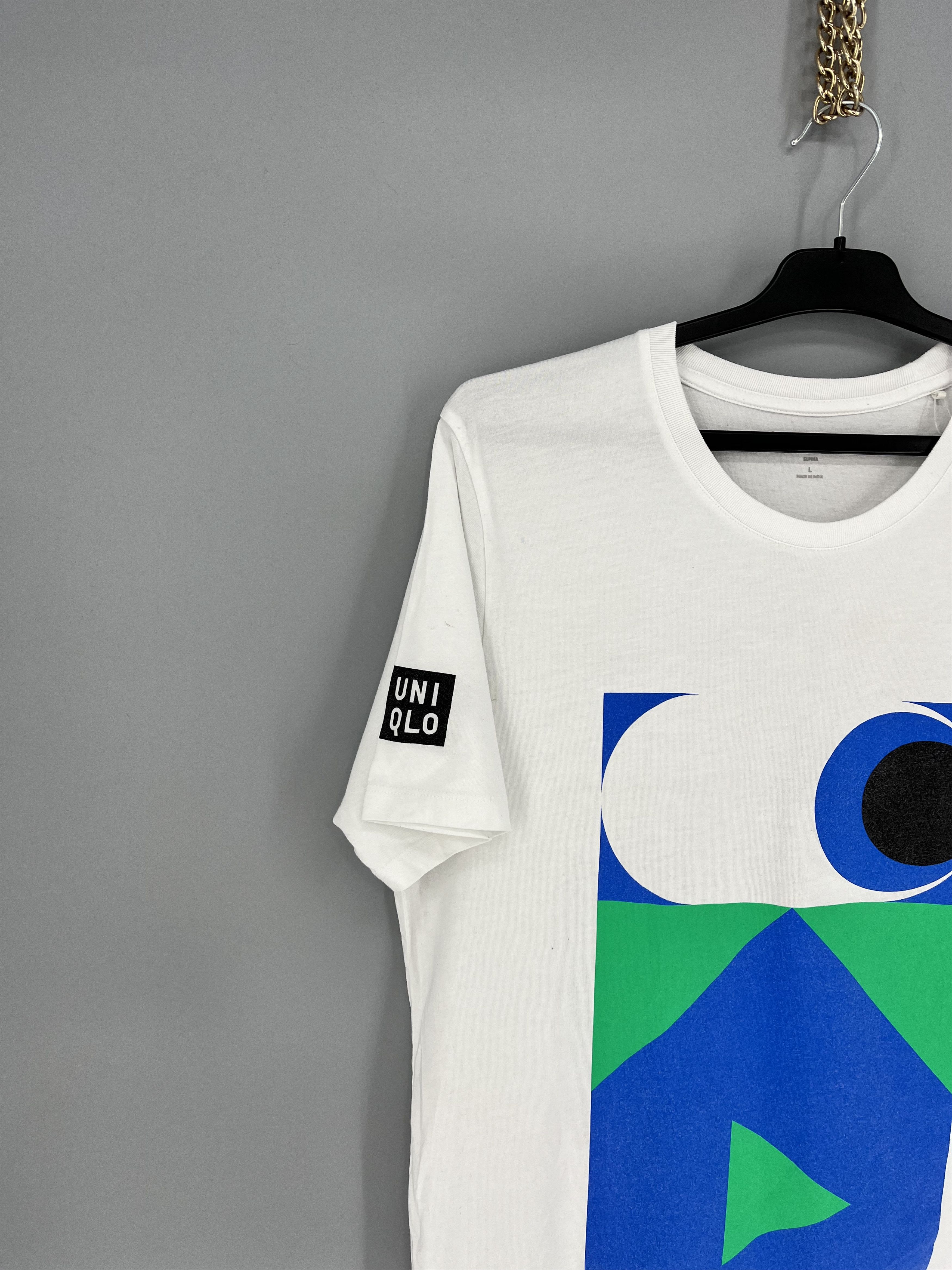 Japanese Brand Vintage Y2K UNIQLO TATE PLAY T-Shirts White hype Size US L / EU 52-54 / 3 - 4 Thumbnail