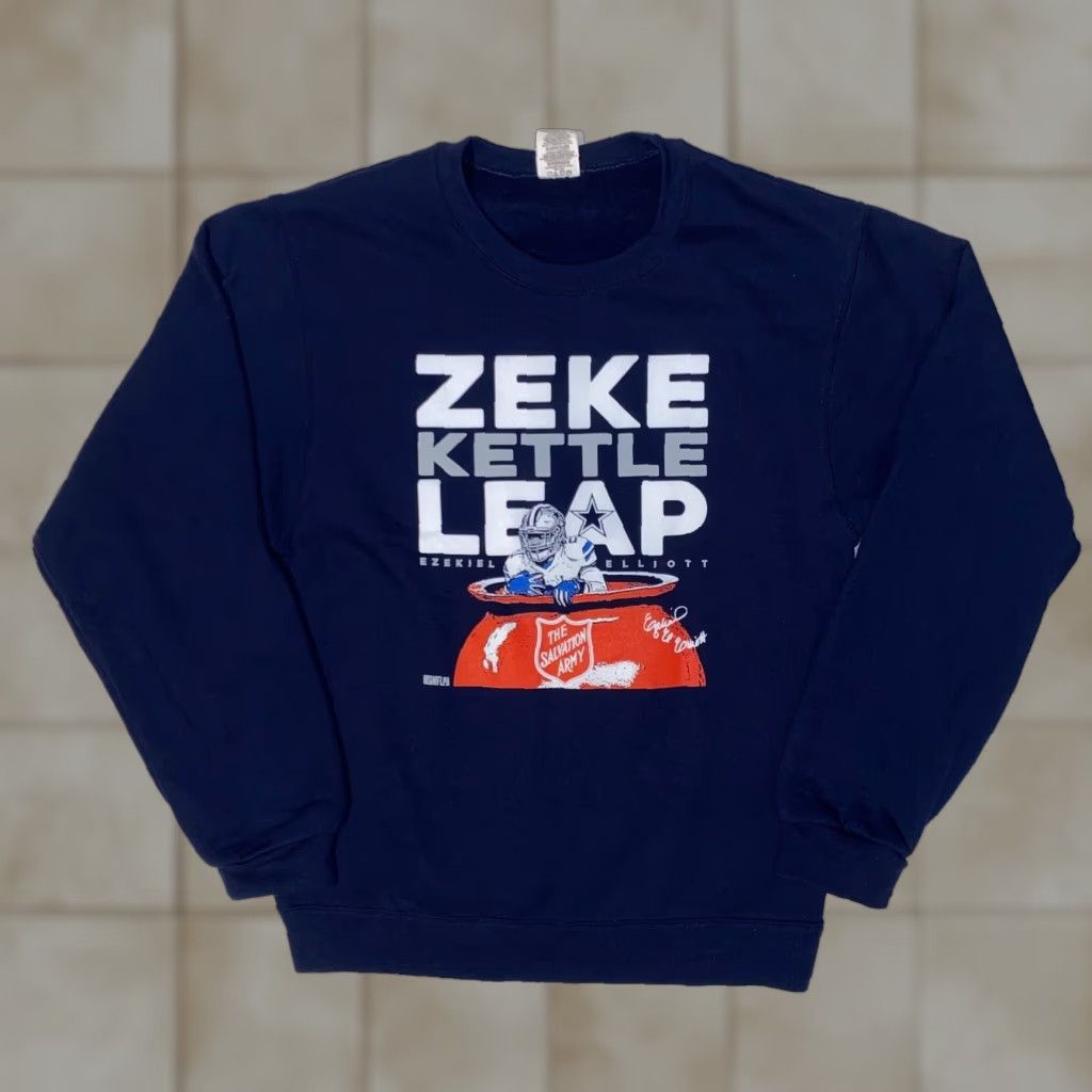 NFL NFL Cowboys Sweatshirt Kettle Leap Salvation Army Graphic Print - S Blue Cotton Fleece Pullover Crew Neck Men Regular Logo Embroidered Vintage: No Size US S / EU 44-46 / 1 - 1 Thumbnail
