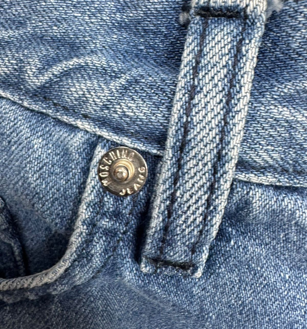 Moschino Moschino Jeans Vintage Mini Denim Skirt size IT44 US10 Size 30" / US 8 / IT 44 - 13 Thumbnail