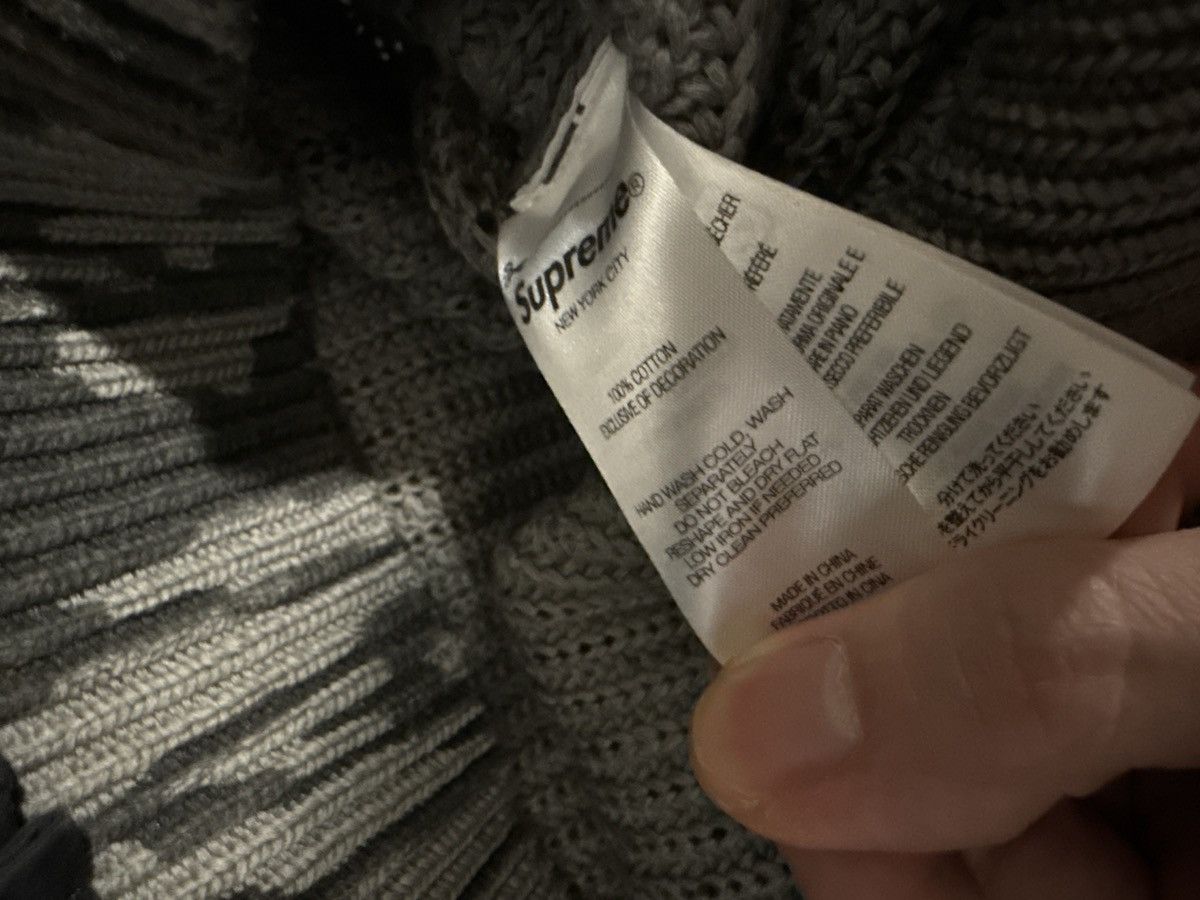 Supreme Supreme Mossy Oak Old English Back Logo Sweater New w/ Tags Size US L / EU 52-54 / 3 - 7 Thumbnail