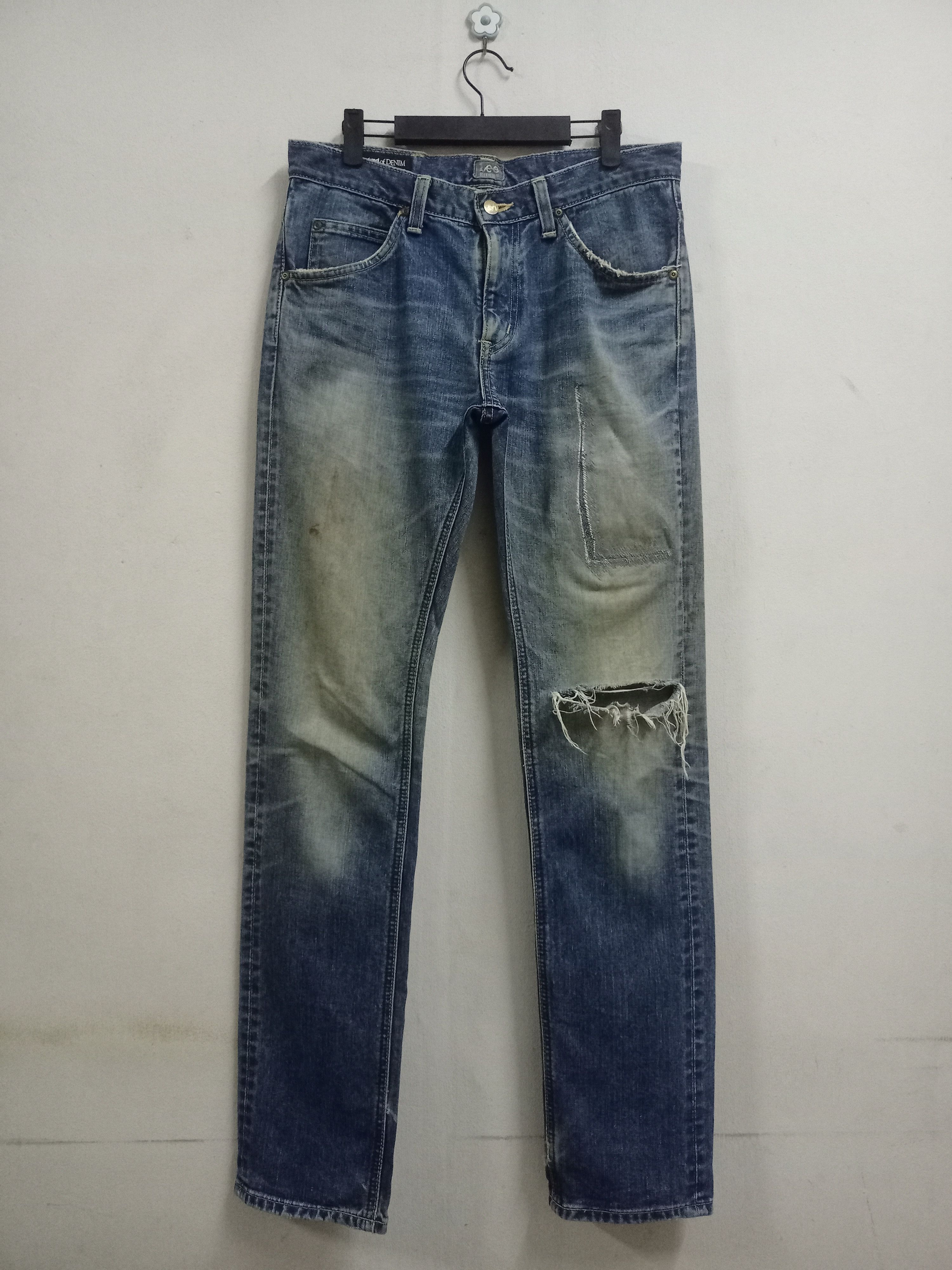 Lee Vintage Japanese Lee Riders Blue Wash Distressed Jeans Size US 33 - 1 Thumbnail