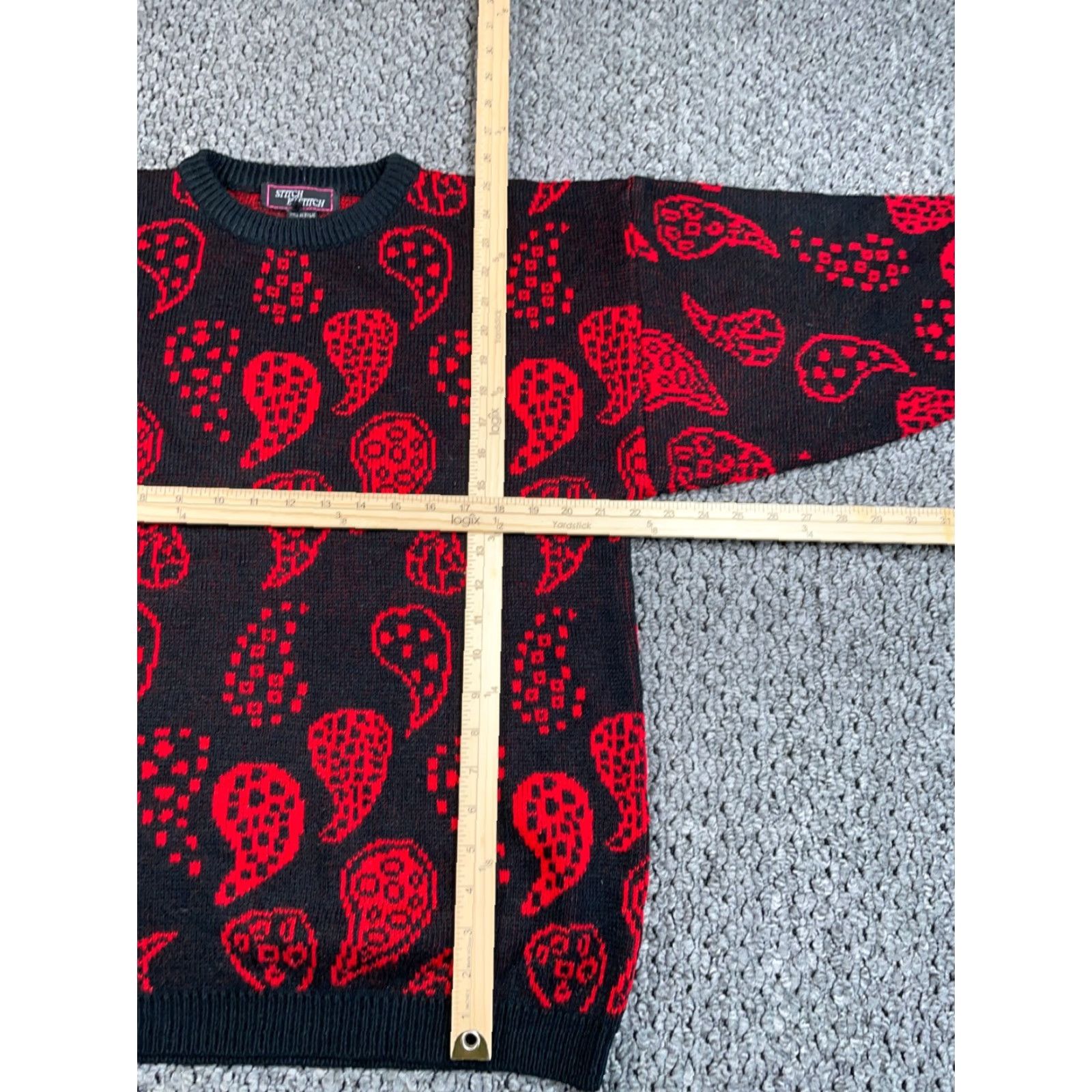 Vintage VINTAGE Paisley Pattern Sweater Women Large Black Acrylic Knit Crew Neck Long Sleeve 80s Hippie Retro Womens Size L / US 10 / IT 46 - 4 Thumbnail