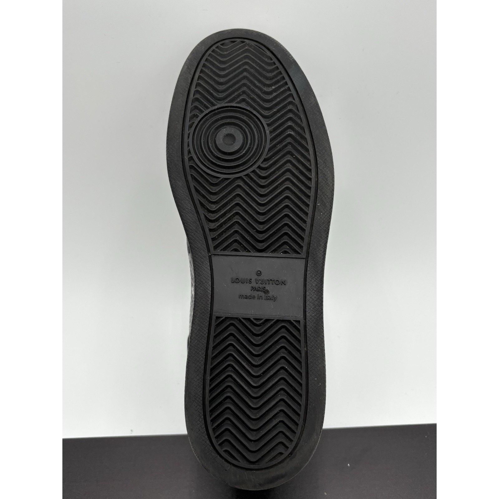 Louis Vuitton Louis Vuitton Rivoli High Top ' Black ' | SUPER CLEAN! Size US 9 / EU 42 - 13 Thumbnail