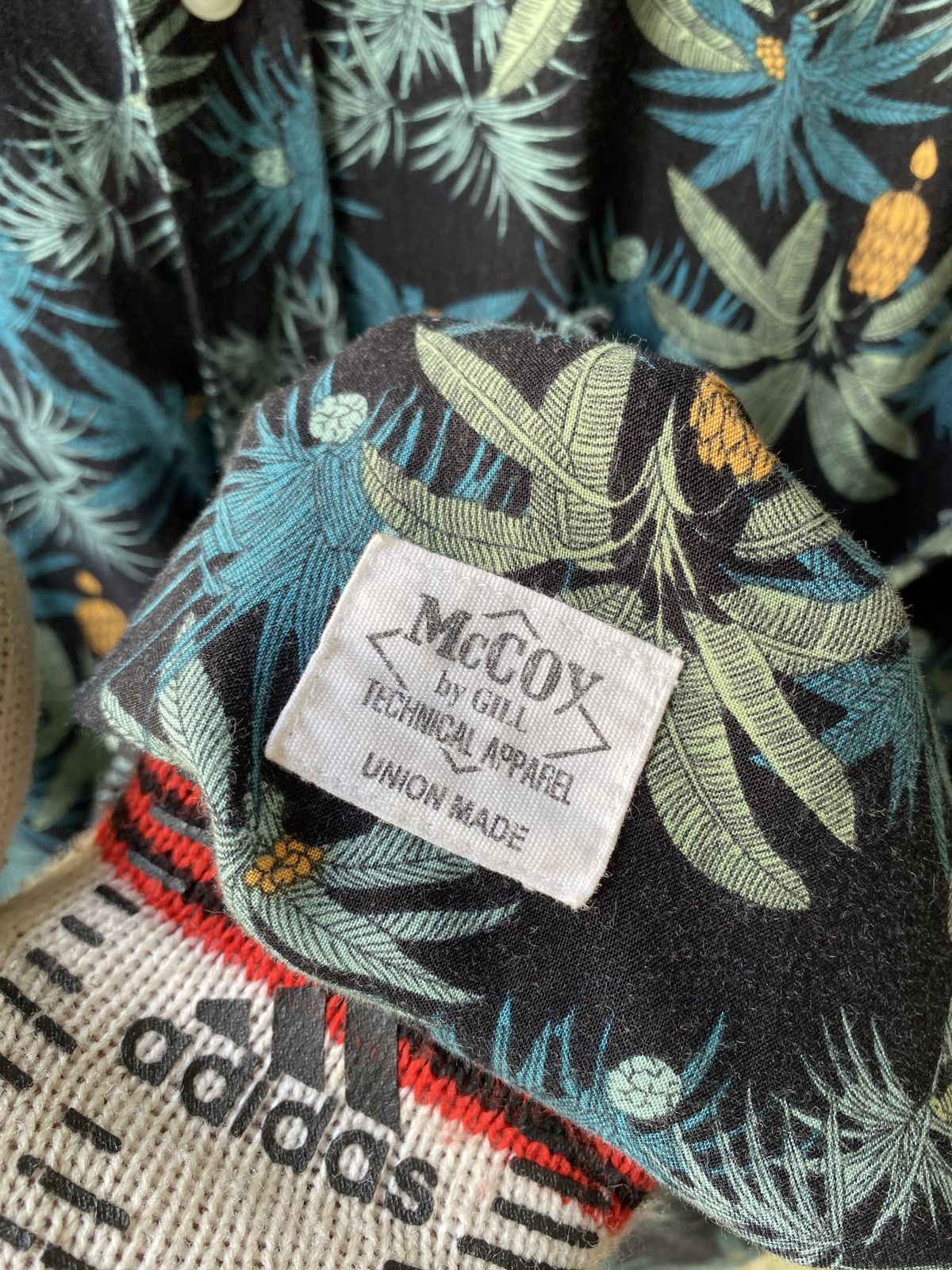 TOYS McCOY × The Real McCoy's × Vintage Vintage Japan Mc Coy Hawaiian Shirt Size US L / EU 52-54 / 3 - 9 Thumbnail