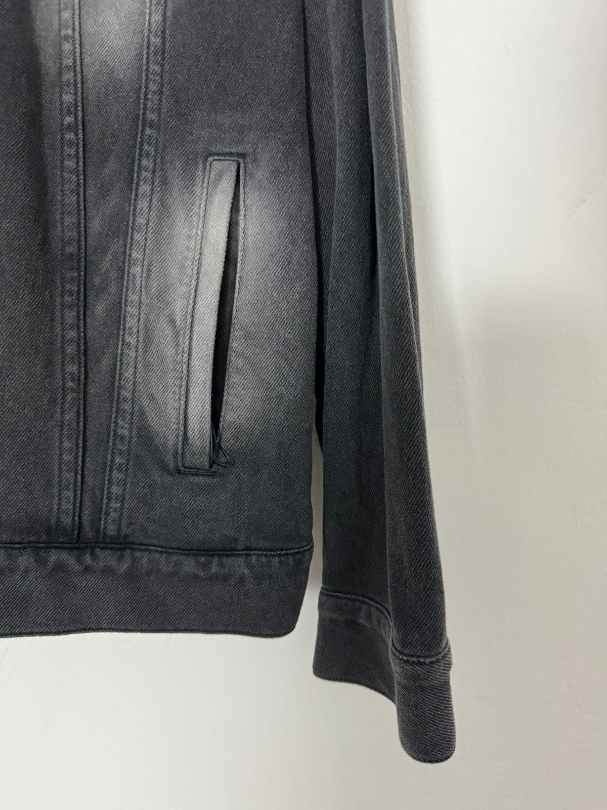 Balenciaga FW21 Denim Jersey Jacket Trucker Trompe L’oeil Size US M / EU 48-50 / 2 - 9 Thumbnail