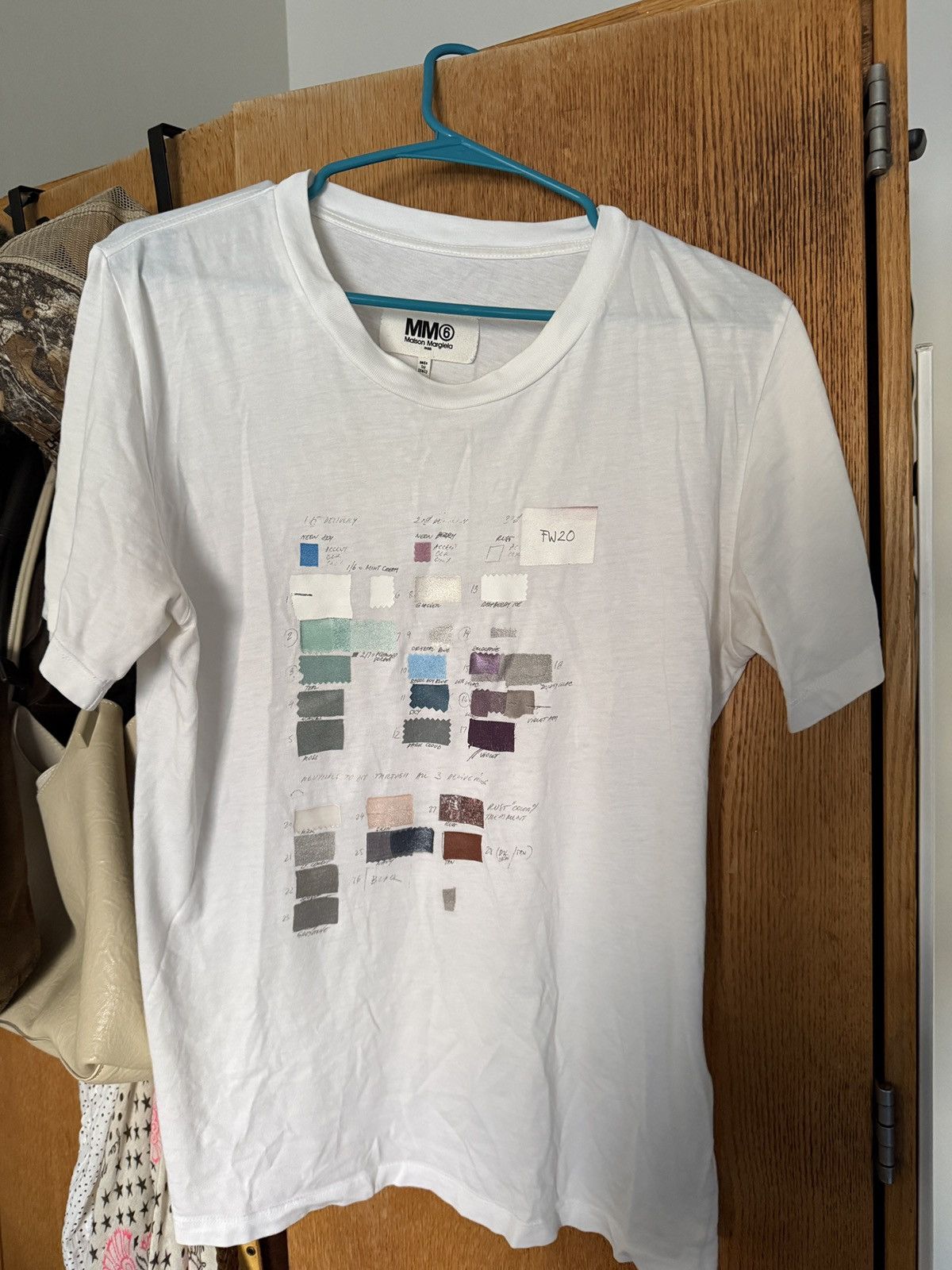 MM6 MM6 Margiela FW 20 White T-Shirt Size XS / US 0-2 / IT 36-38 - 1 Thumbnail