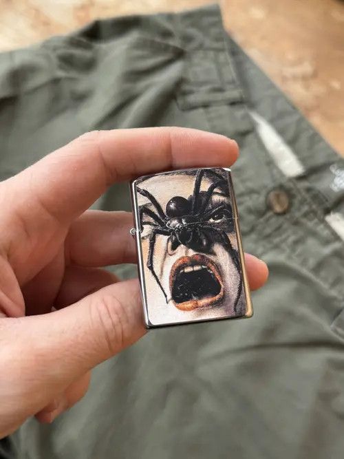 VIBE Silver Avant-Garde SPIDER face Art CIGAR LIGHTER, WORK Size ONE SIZE - 1 Thumbnail
