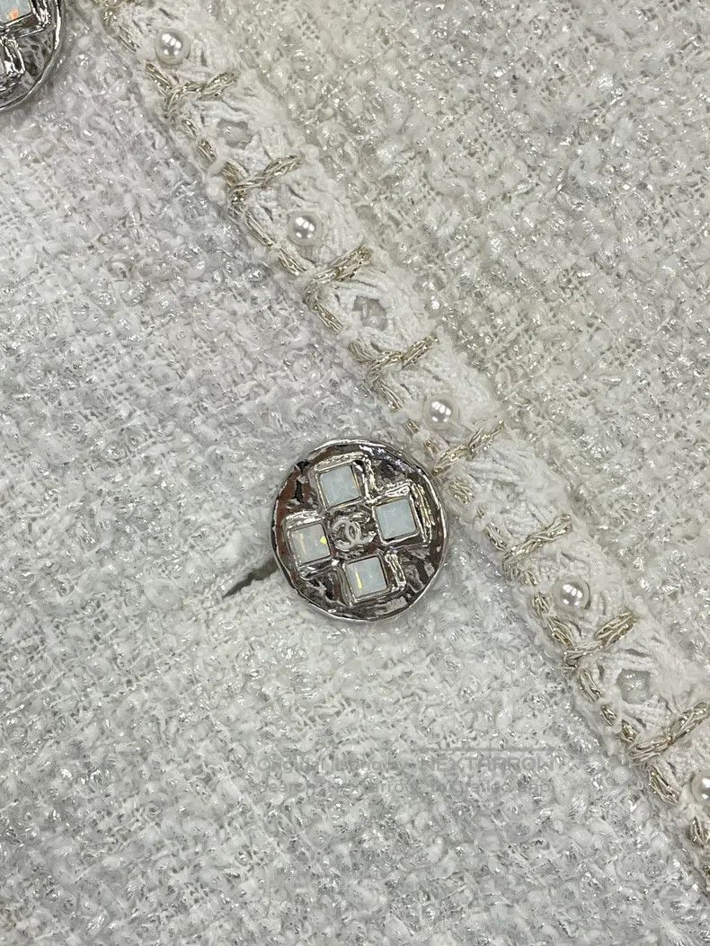 Chanel Chanel White braided coat Size XS / US 0-2 / IT 36-38 - 3 Thumbnail