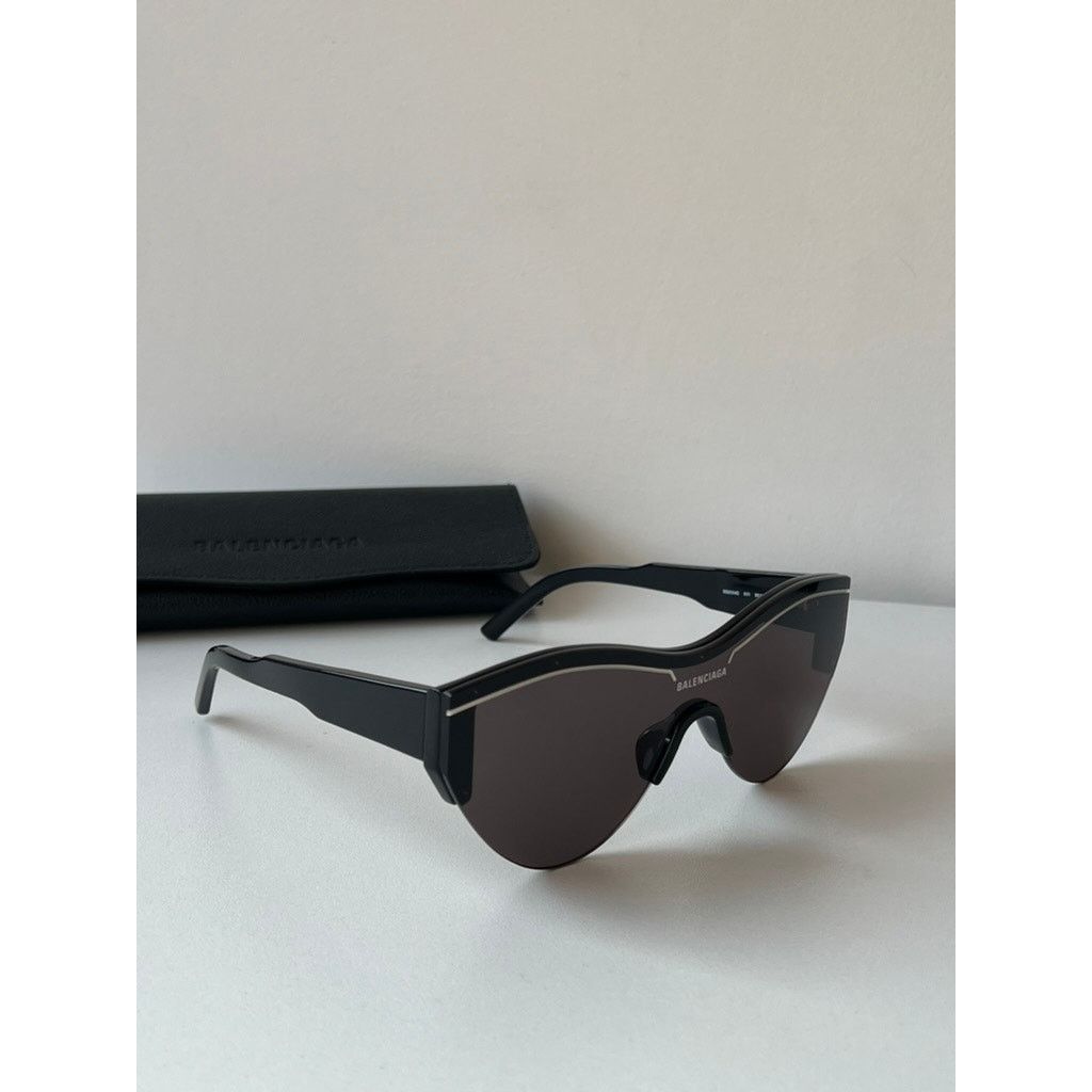 Balenciaga NEW Balenciaga BB0004S Ski Shield Sunglasses in Black Size ONE SIZE - 7 Thumbnail