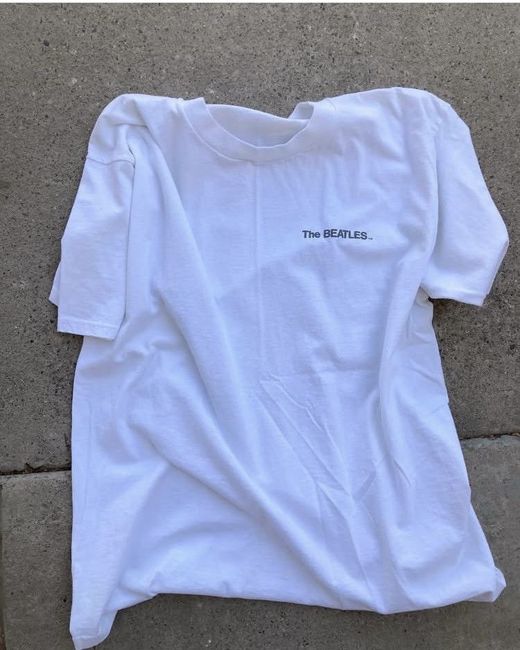 Vintage The beatles vintage tee “White album” Size US XL / EU 56 / 4 - 1 Thumbnail