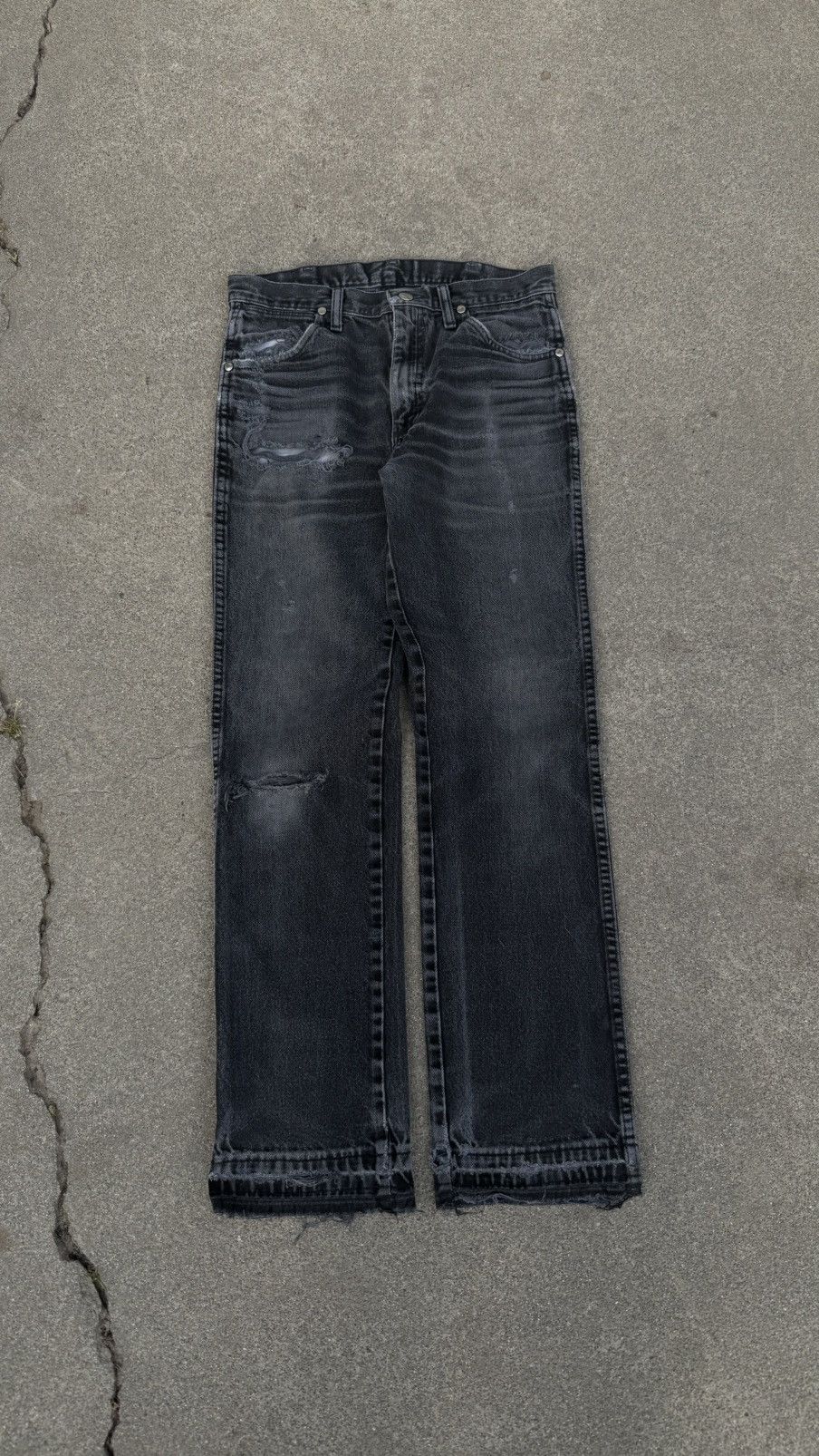 Vintage Thrashed vintage wranglers Size US 29 - 1 Thumbnail